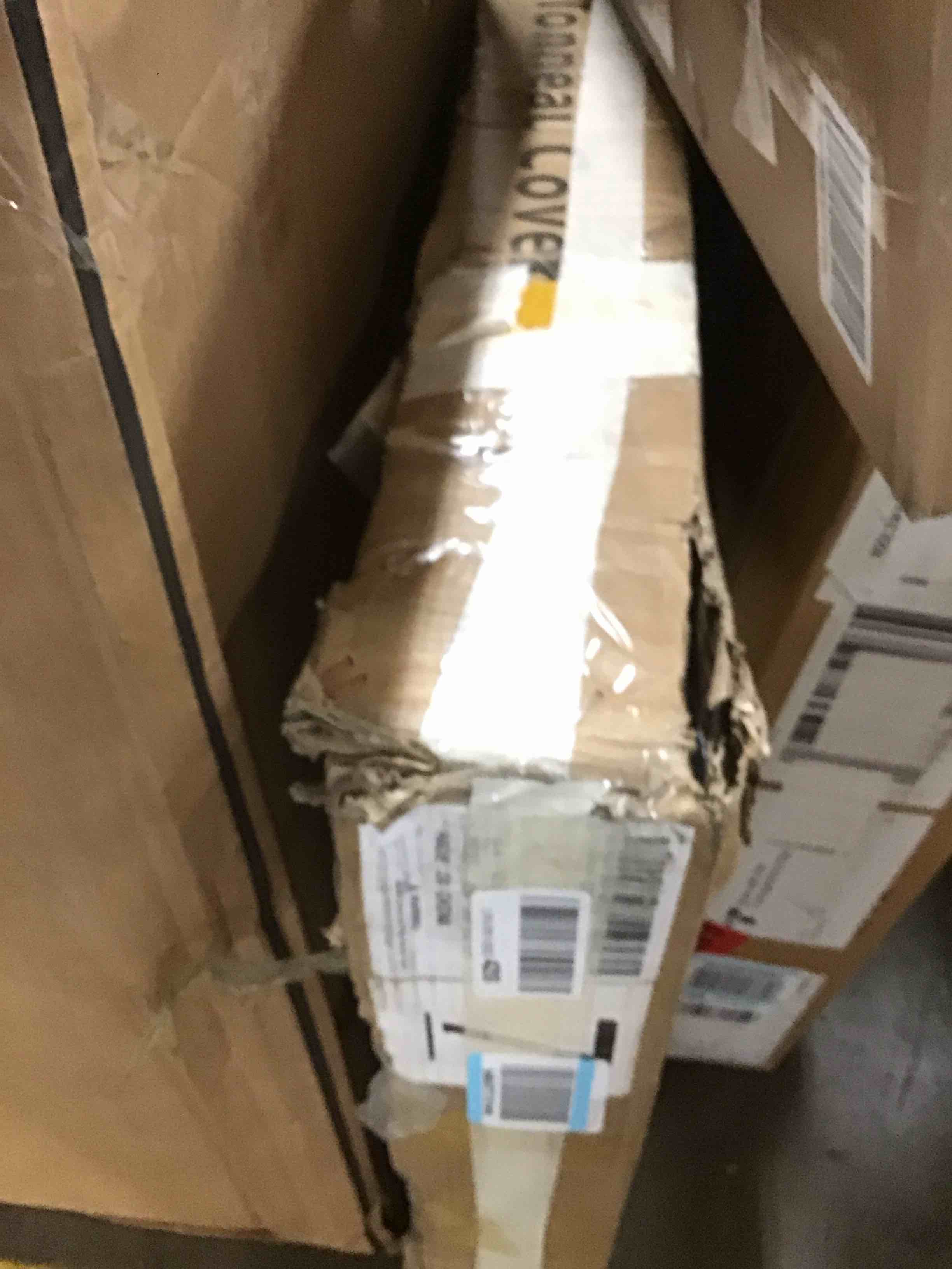 https://s3.amazonaws.com/lotting-images-prod/bidfta/RED5311771_1710869549756.jpeg