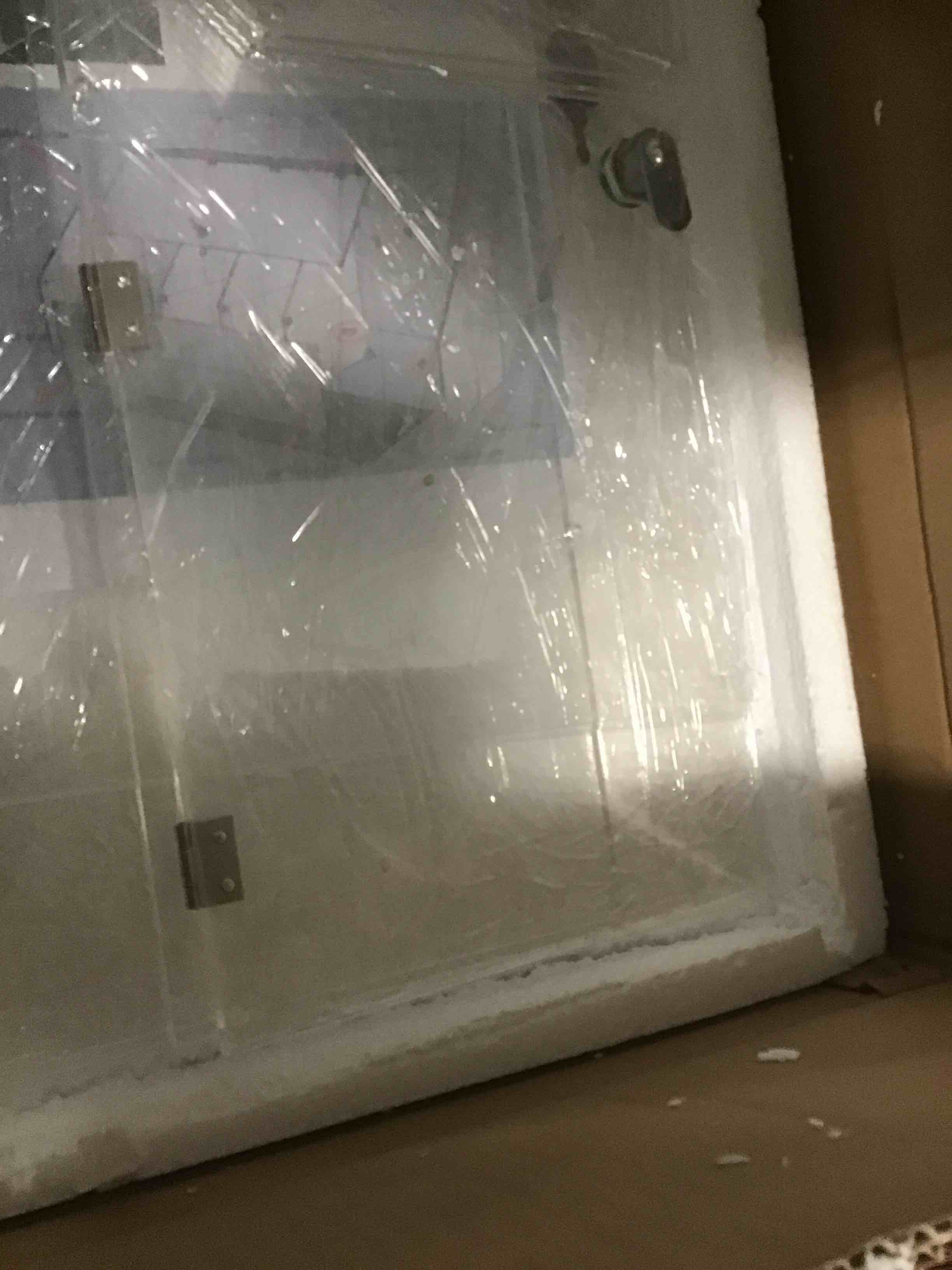 https://s3.amazonaws.com/lotting-images-prod/bidfta/RED5312105_1703259753244.jpeg