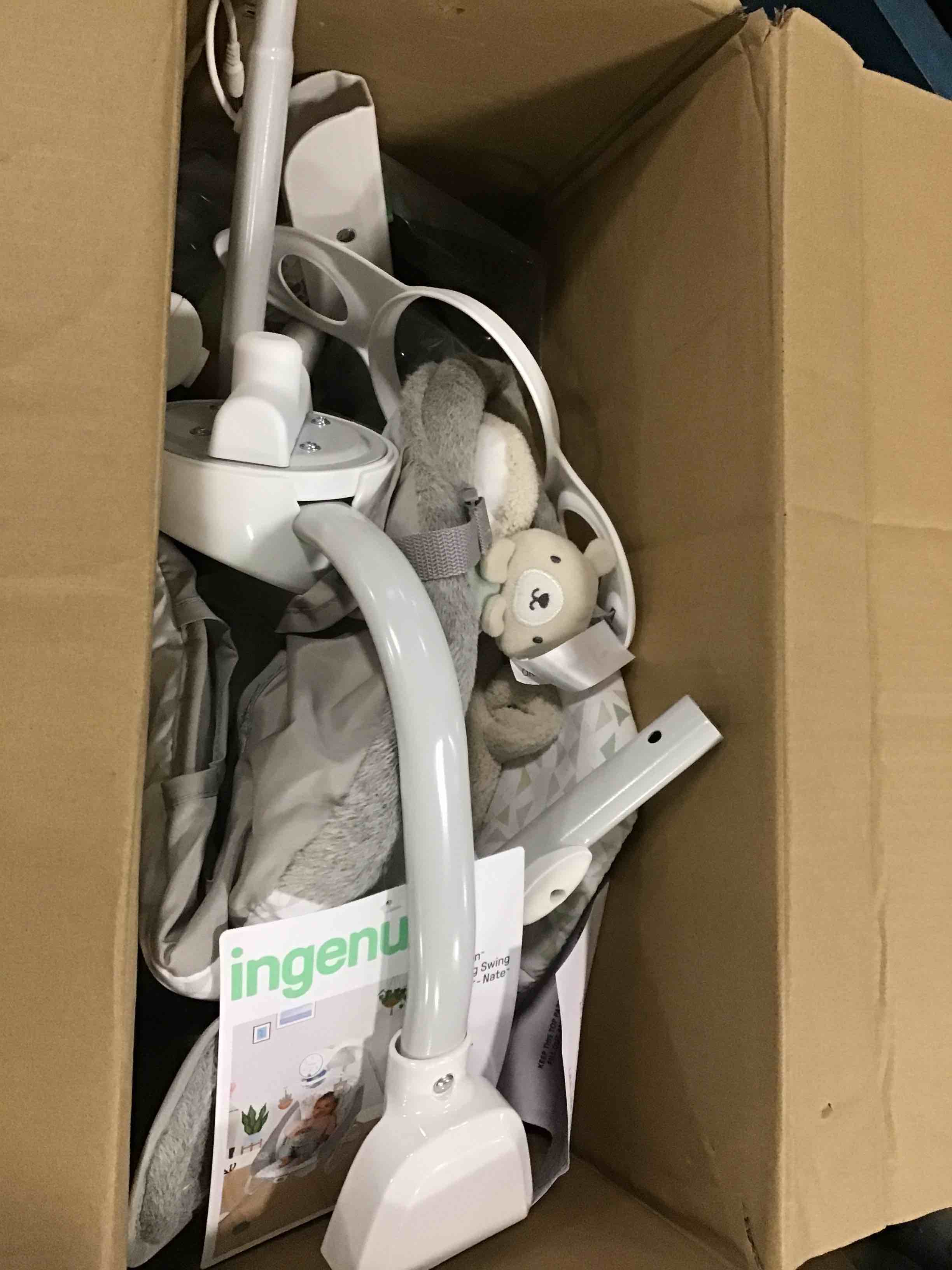 https://s3.amazonaws.com/lotting-images-prod/bidfta/RED5312430_1703342688213.jpeg