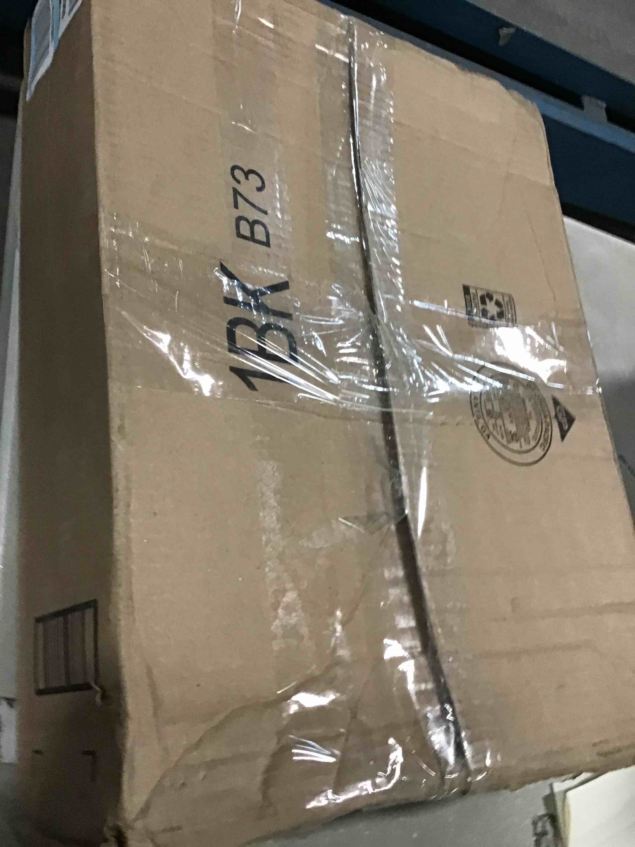 https://s3.amazonaws.com/lotting-images-prod/bidfta/RED5312447_1703344954834.jpeg