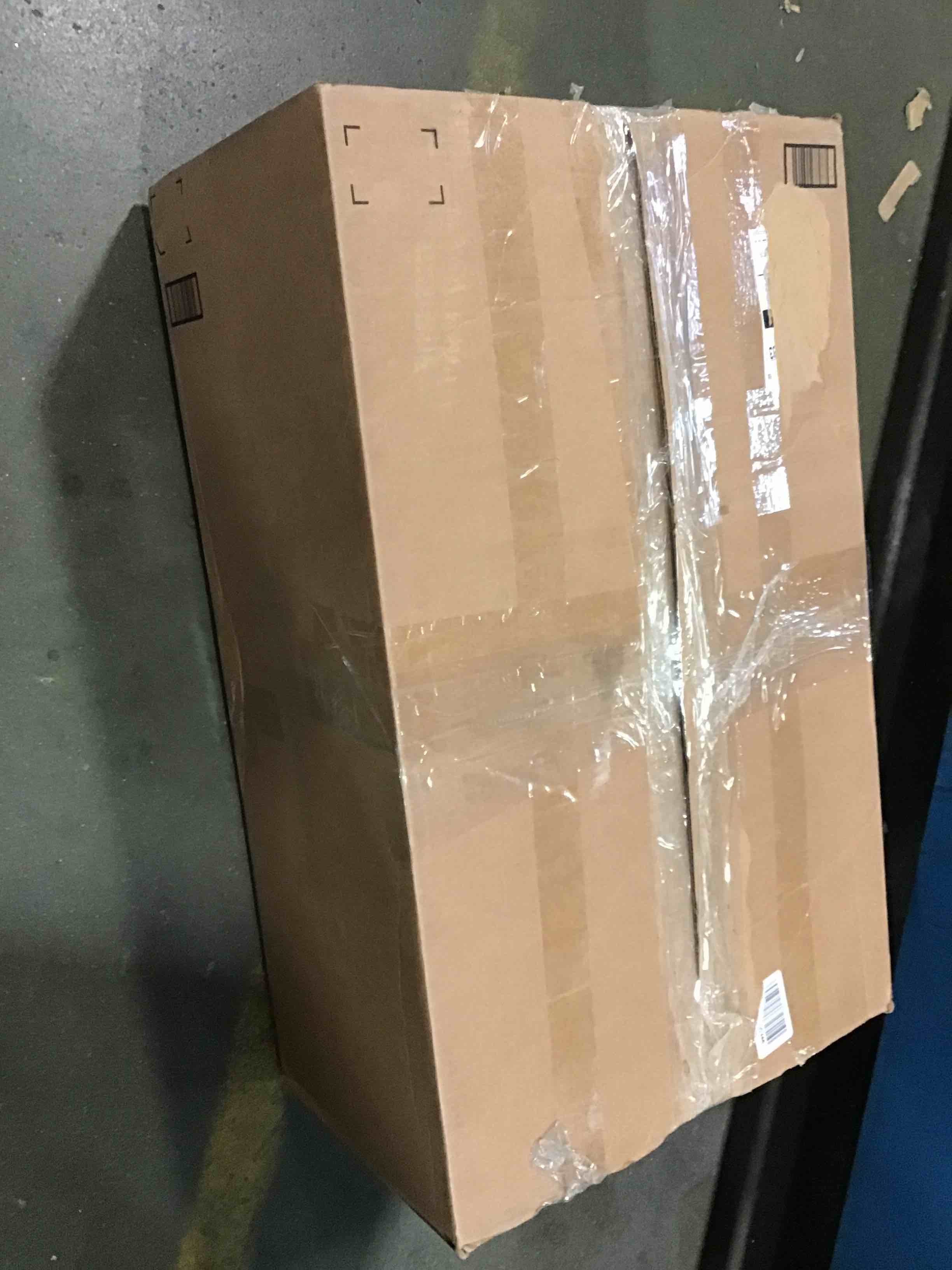 https://s3.amazonaws.com/lotting-images-prod/bidfta/RED5312584_1703354718625.jpeg