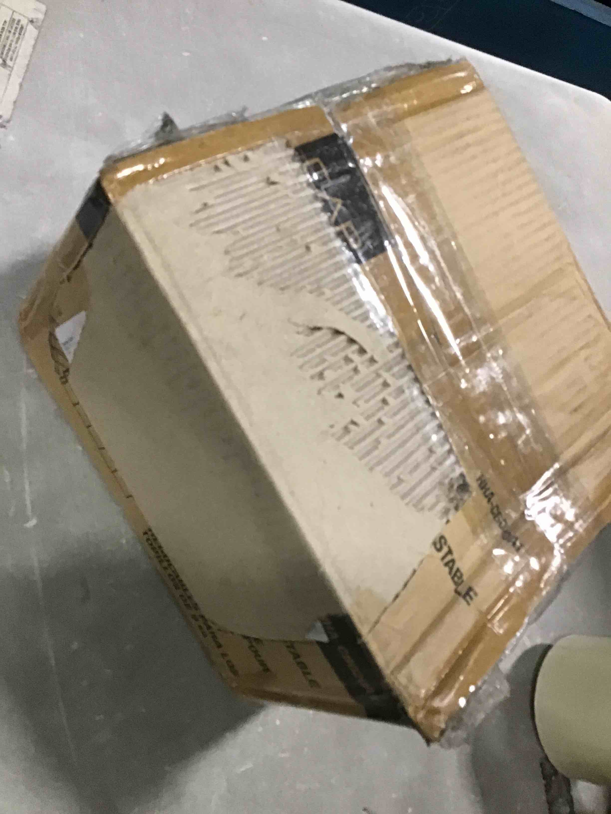 https://s3.amazonaws.com/lotting-images-prod/bidfta/RED5312760_1703595476341.jpeg