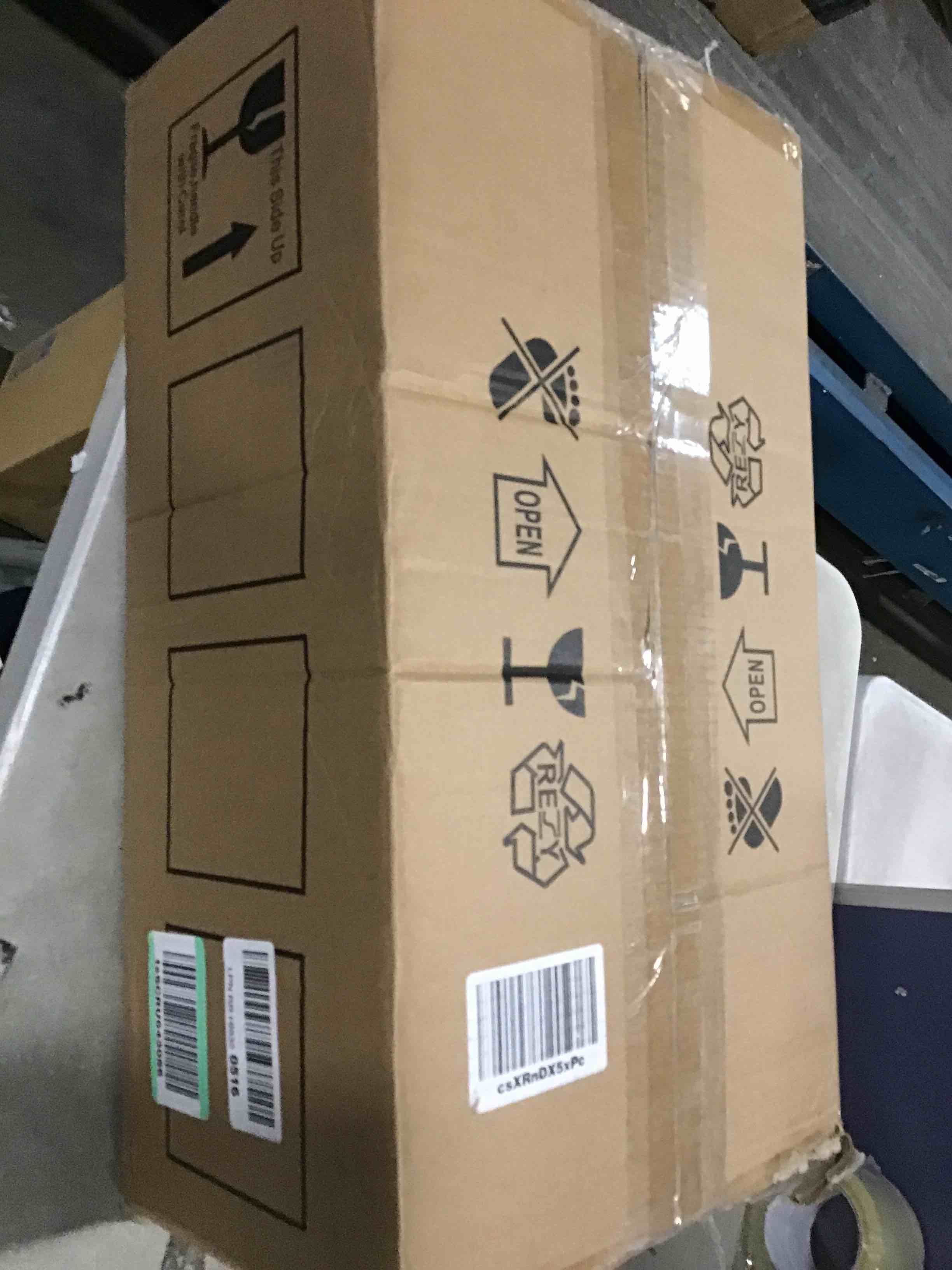 https://s3.amazonaws.com/lotting-images-prod/bidfta/RED5312862_1703604534796.jpeg