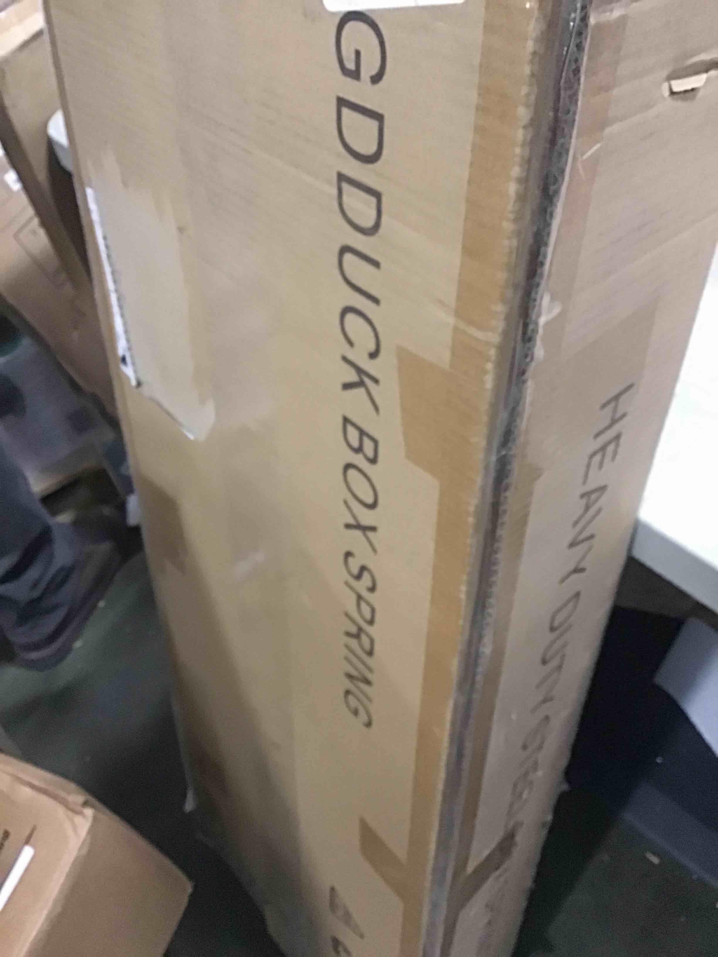 https://s3.amazonaws.com/lotting-images-prod/bidfta/RED5313165_1703686544912.jpeg