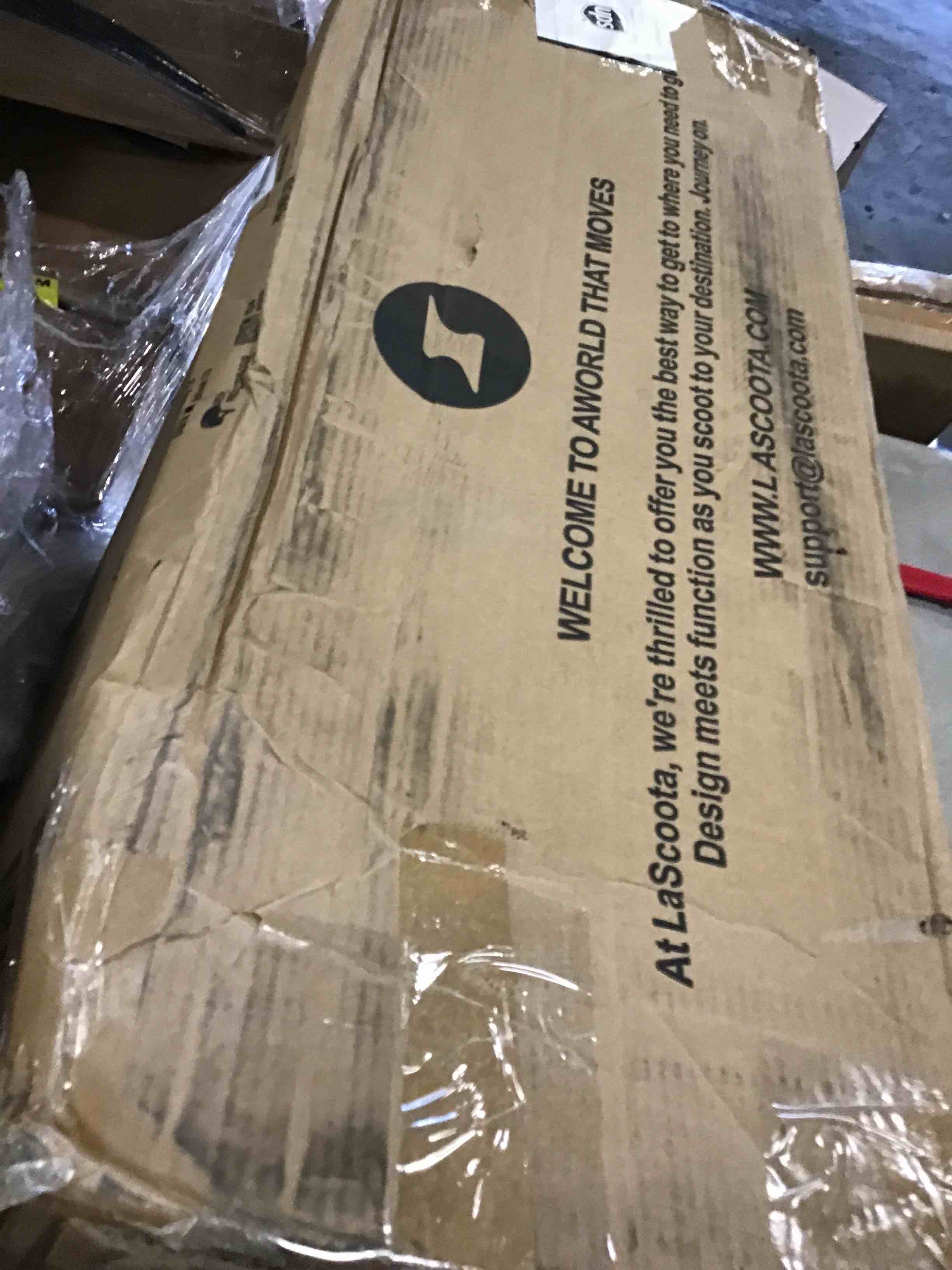 https://s3.amazonaws.com/lotting-images-prod/bidfta/RED5313218_1703692144384.jpeg