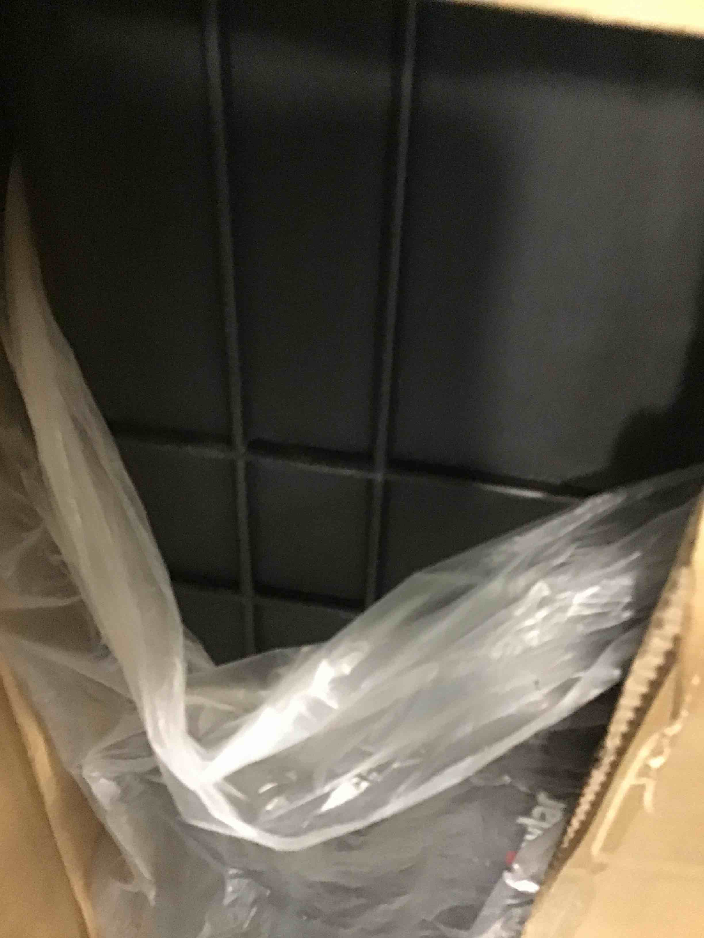 https://s3.amazonaws.com/lotting-images-prod/bidfta/RED5313439_1703711365369.jpeg