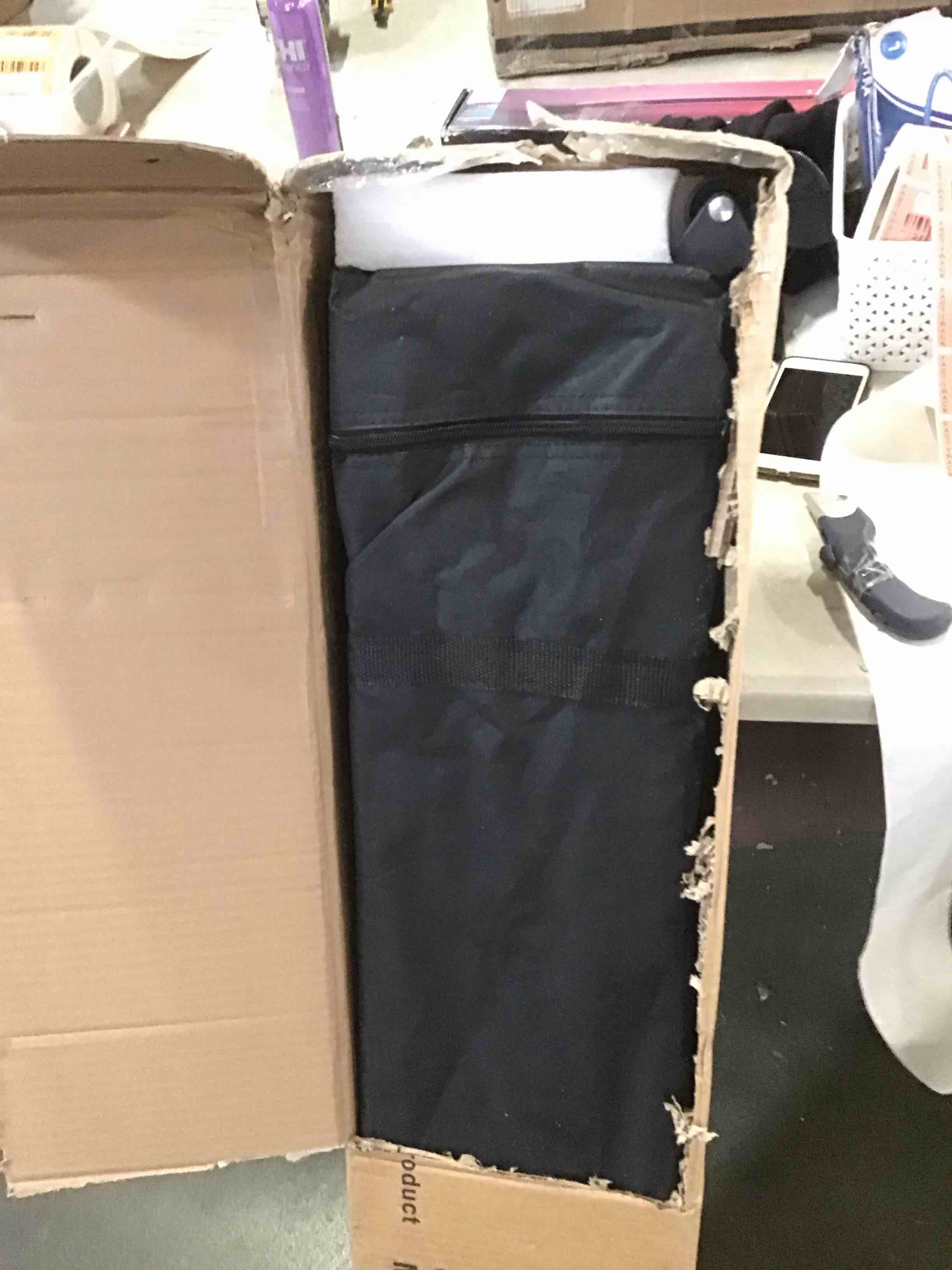 https://s3.amazonaws.com/lotting-images-prod/bidfta/RED5313477_1703165775855.jpeg