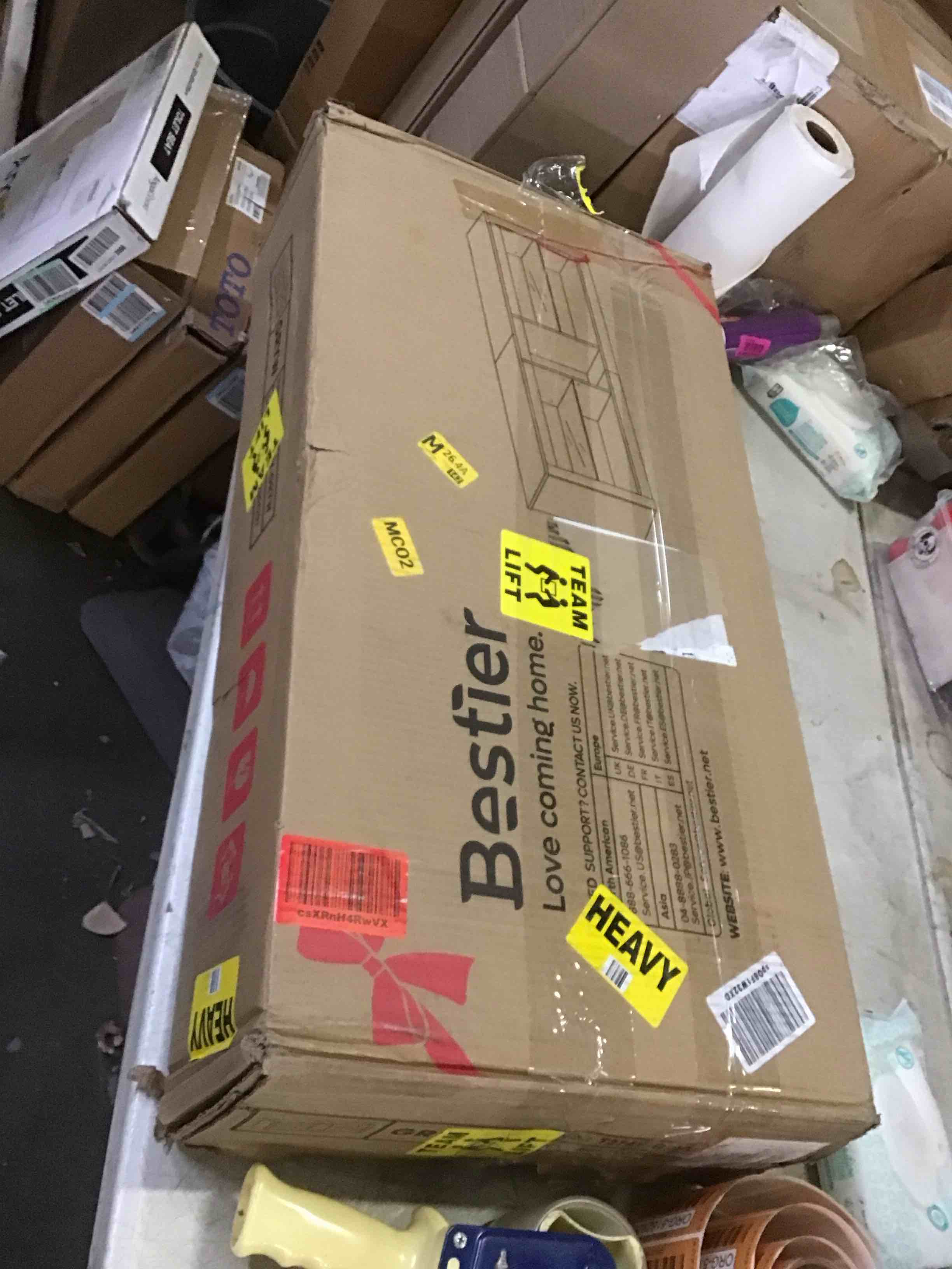 https://s3.amazonaws.com/lotting-images-prod/bidfta/RED5313563_1703179512118.jpeg