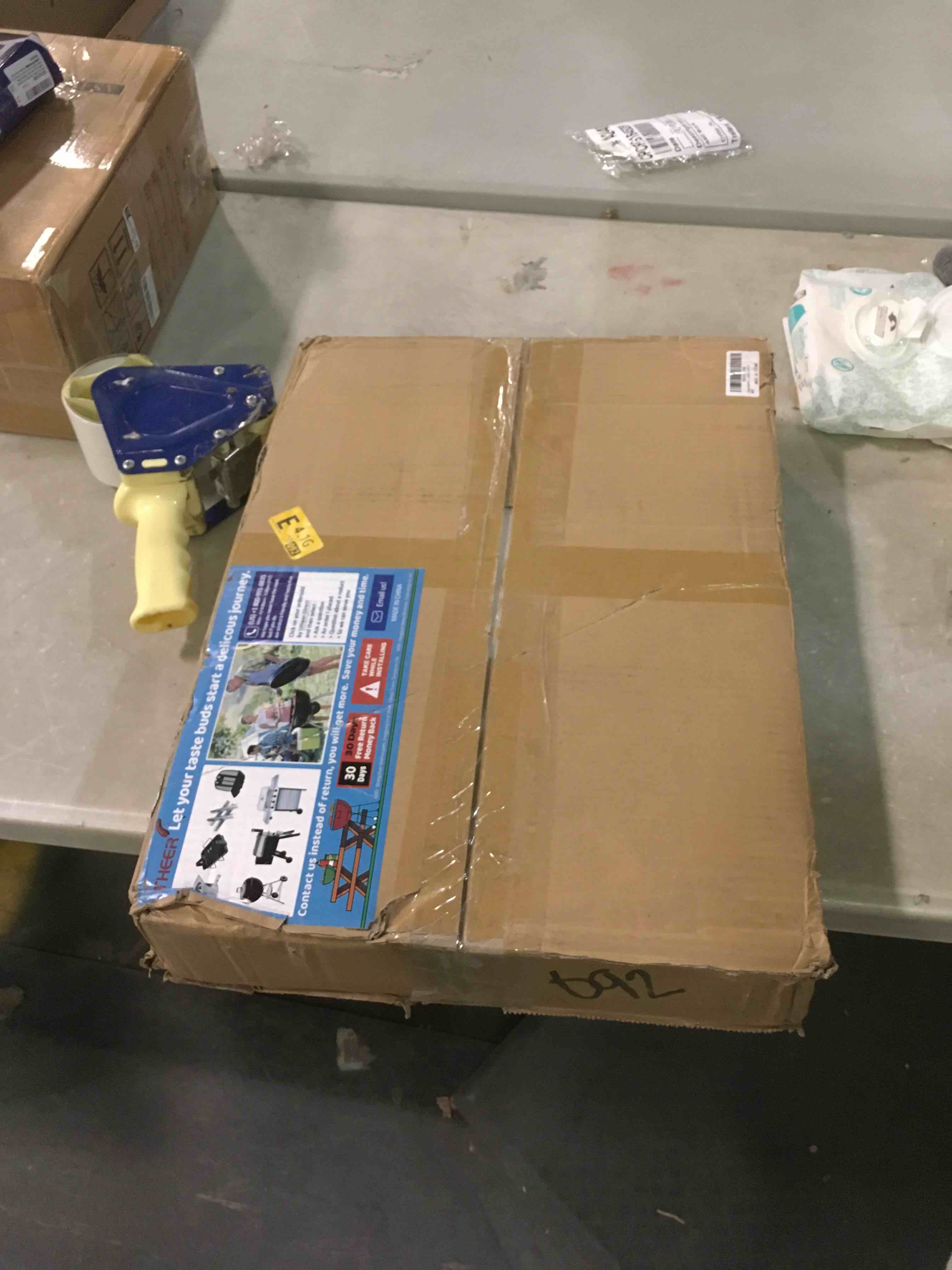 https://s3.amazonaws.com/lotting-images-prod/bidfta/RED5313645_1703247958363.jpeg