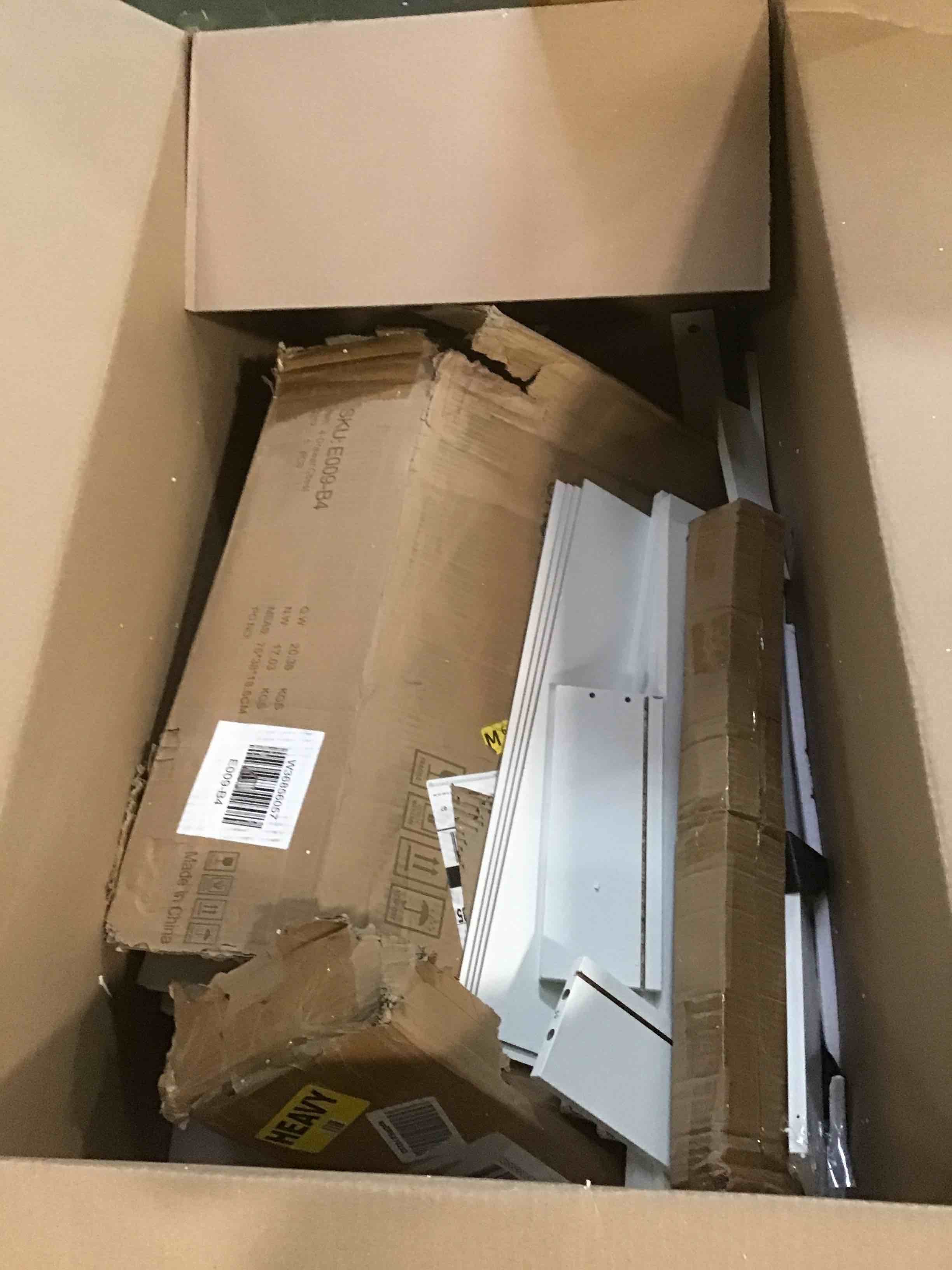 https://s3.amazonaws.com/lotting-images-prod/bidfta/RED5313892_1703349401348.jpeg