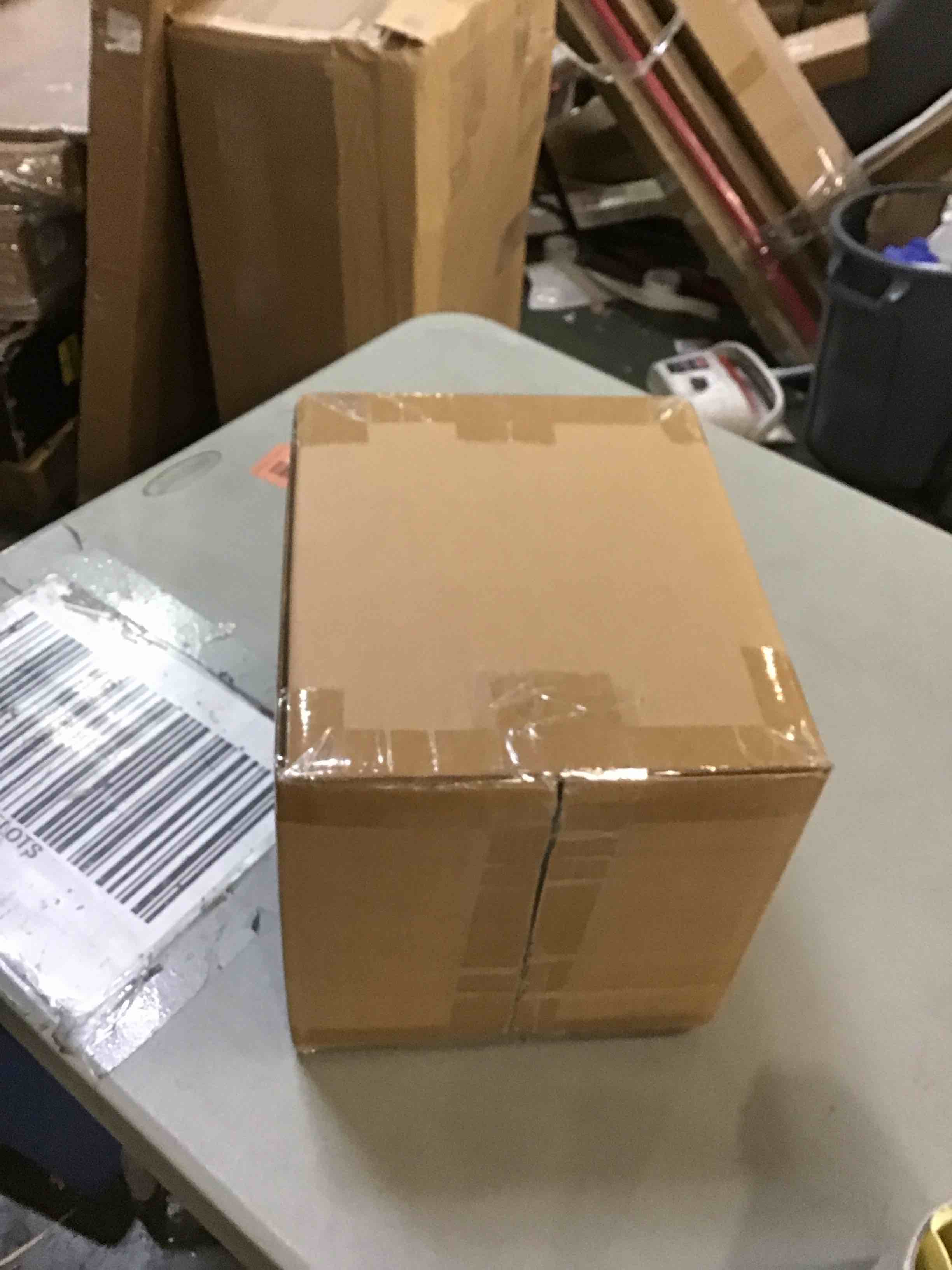 https://s3.amazonaws.com/lotting-images-prod/bidfta/RED5314072_1703616062988.jpeg