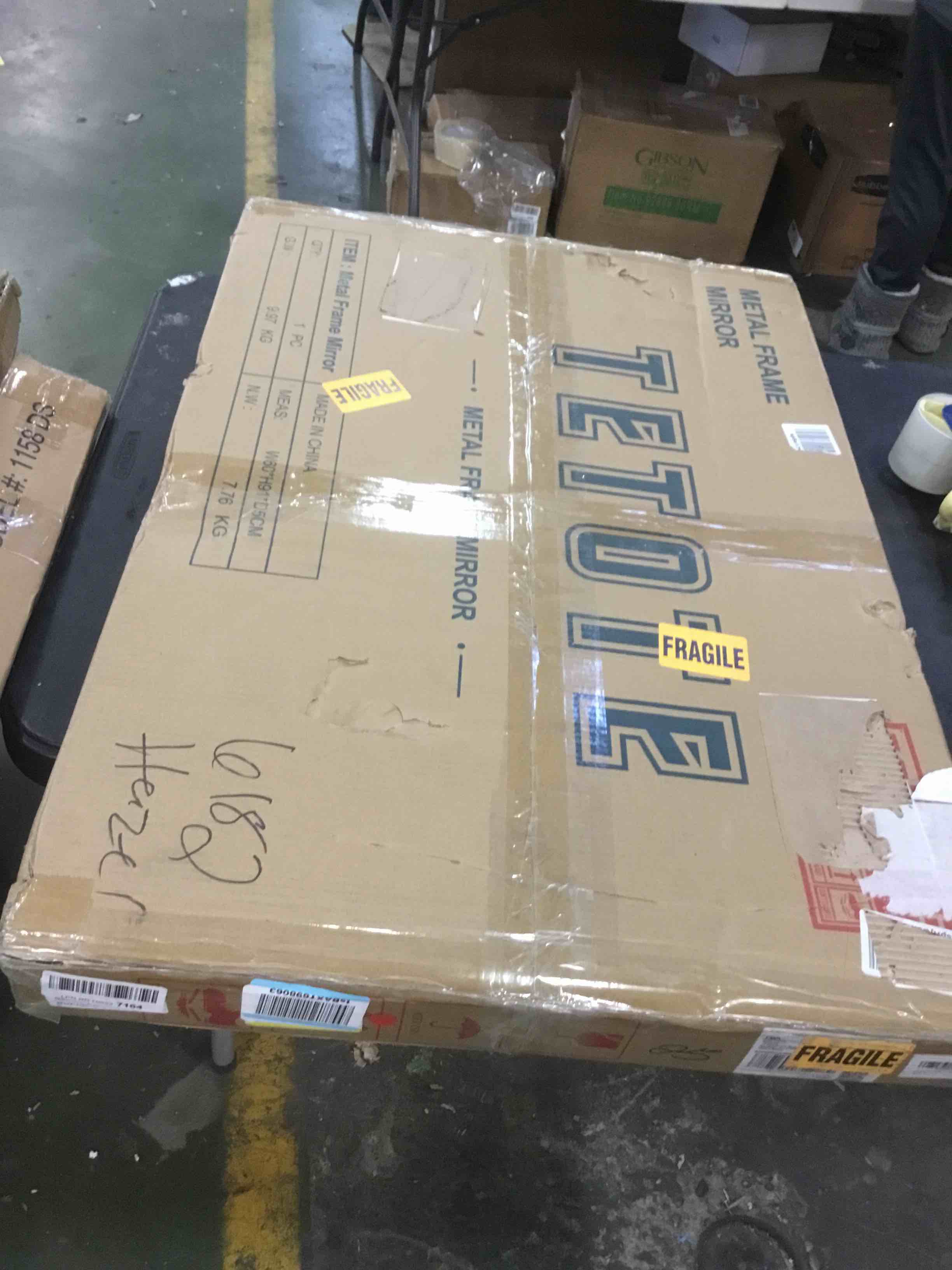 https://s3.amazonaws.com/lotting-images-prod/bidfta/RED5314304_1703711313187.jpeg