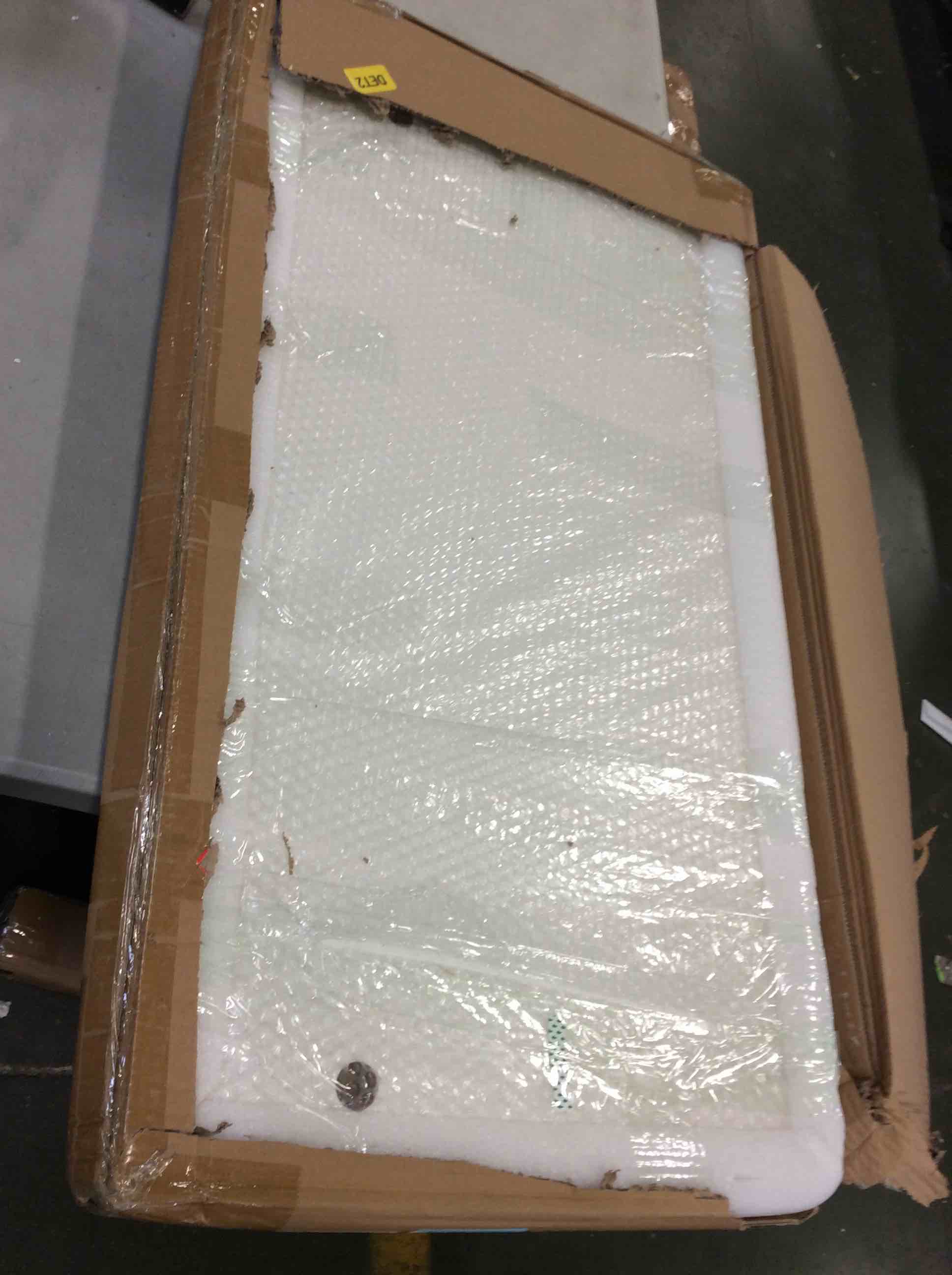 https://s3.amazonaws.com/lotting-images-prod/bidfta/RED5314787_1704385581041.jpeg