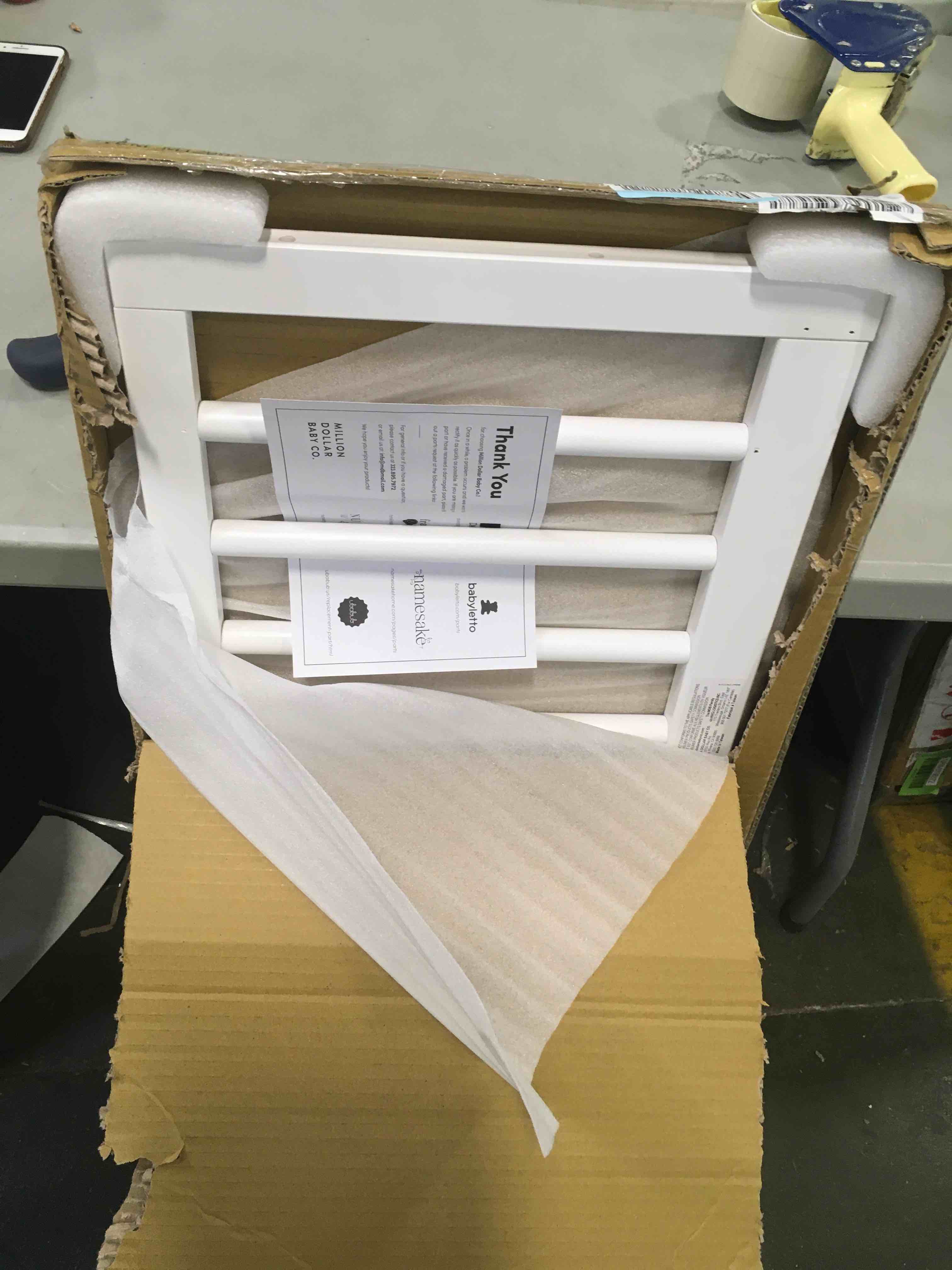 https://s3.amazonaws.com/lotting-images-prod/bidfta/RED5314872_1704402482215.jpeg