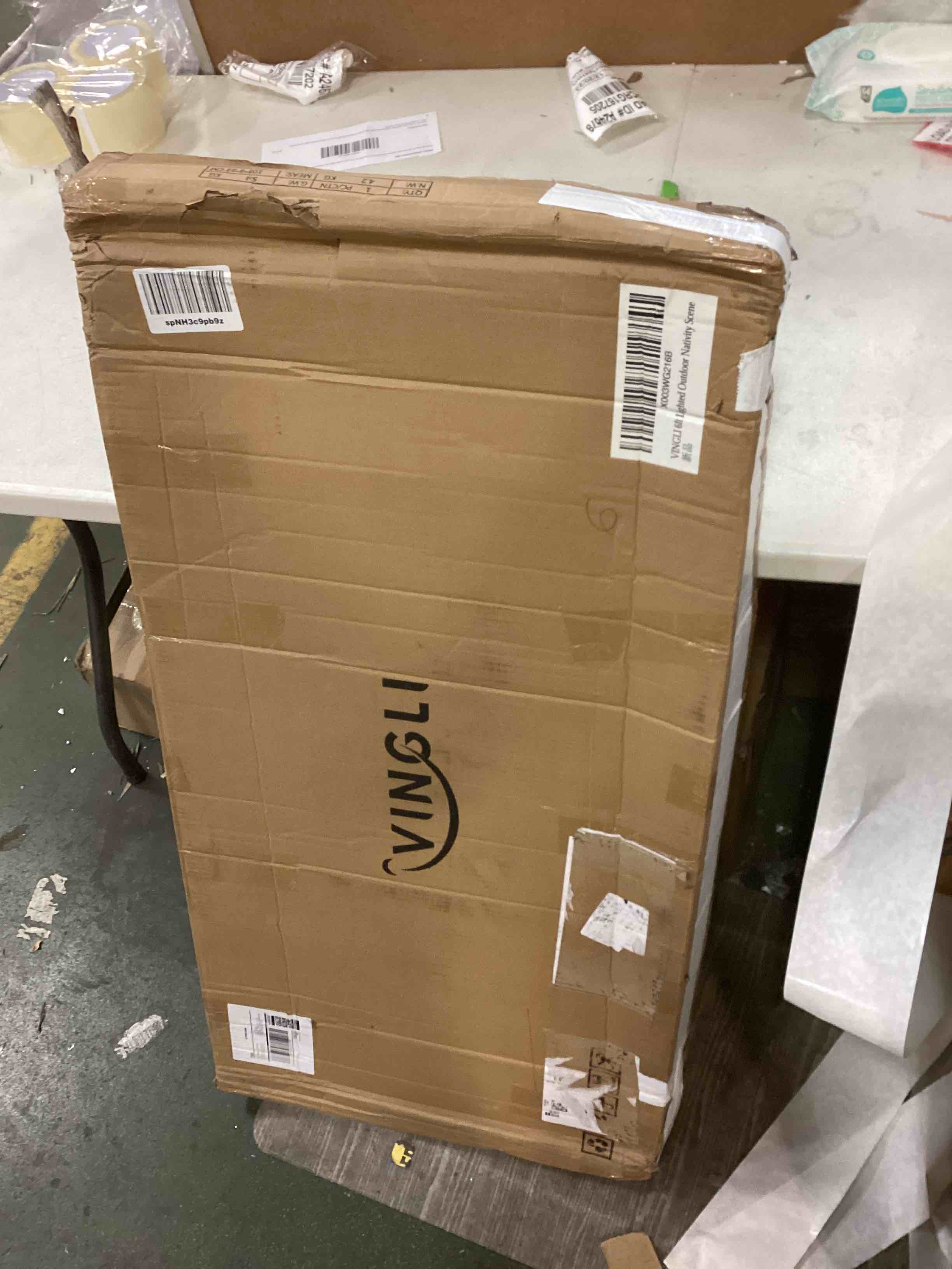 https://s3.amazonaws.com/lotting-images-prod/bidfta/RED5315250_1703609882506.jpeg