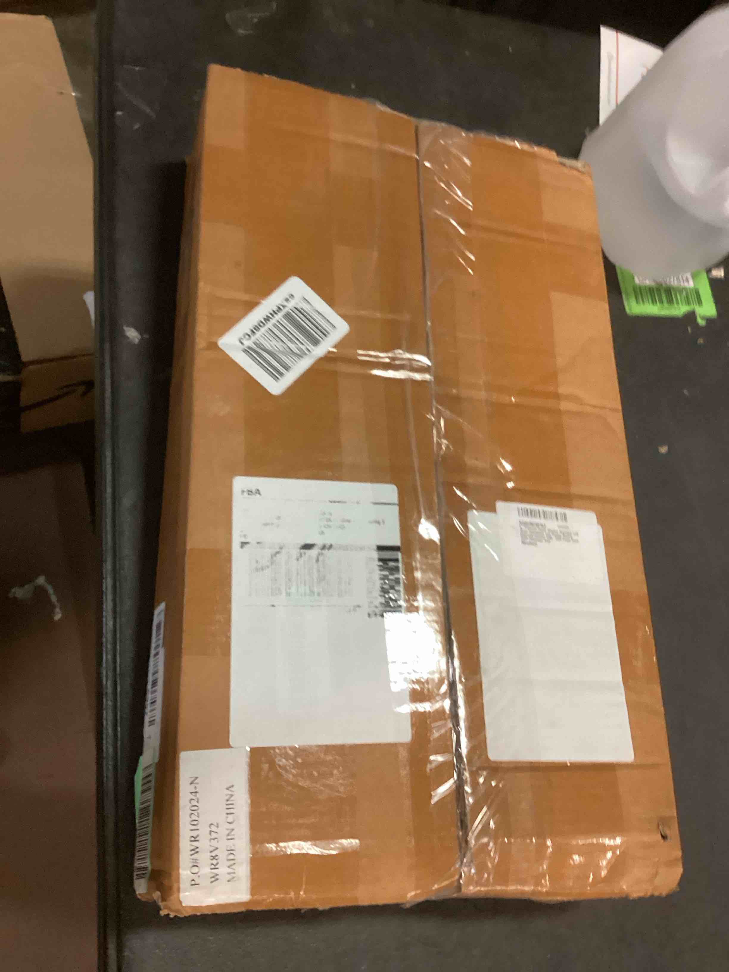 https://s3.amazonaws.com/lotting-images-prod/bidfta/RED5315991_1703854340866.jpeg