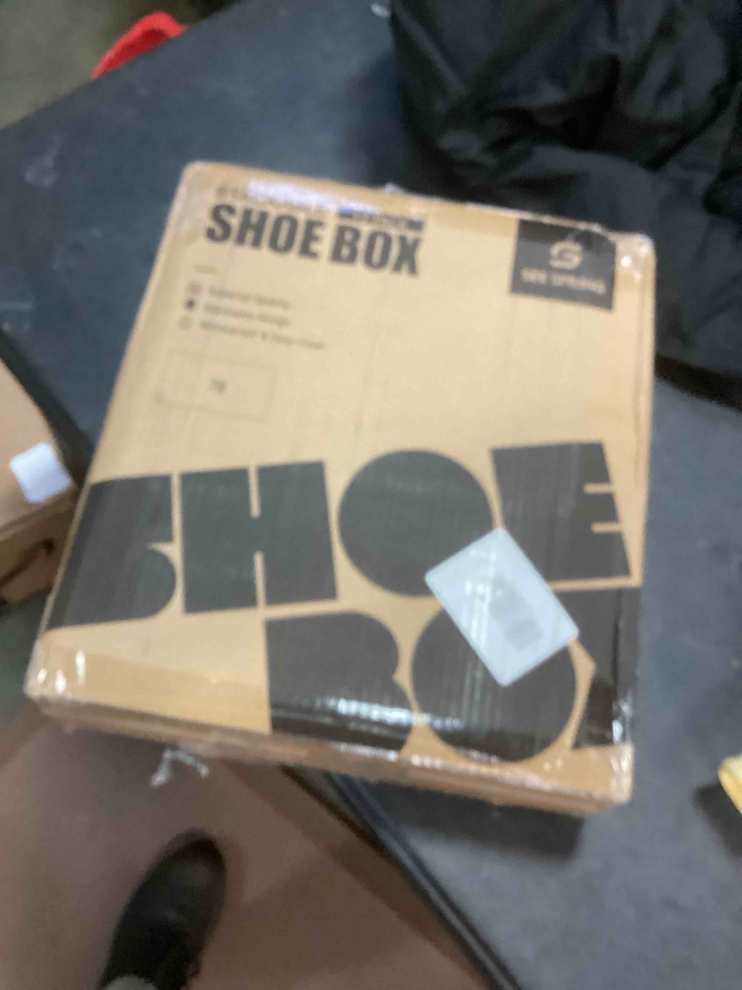 https://s3.amazonaws.com/lotting-images-prod/bidfta/RED5316019_1703857372323.jpeg