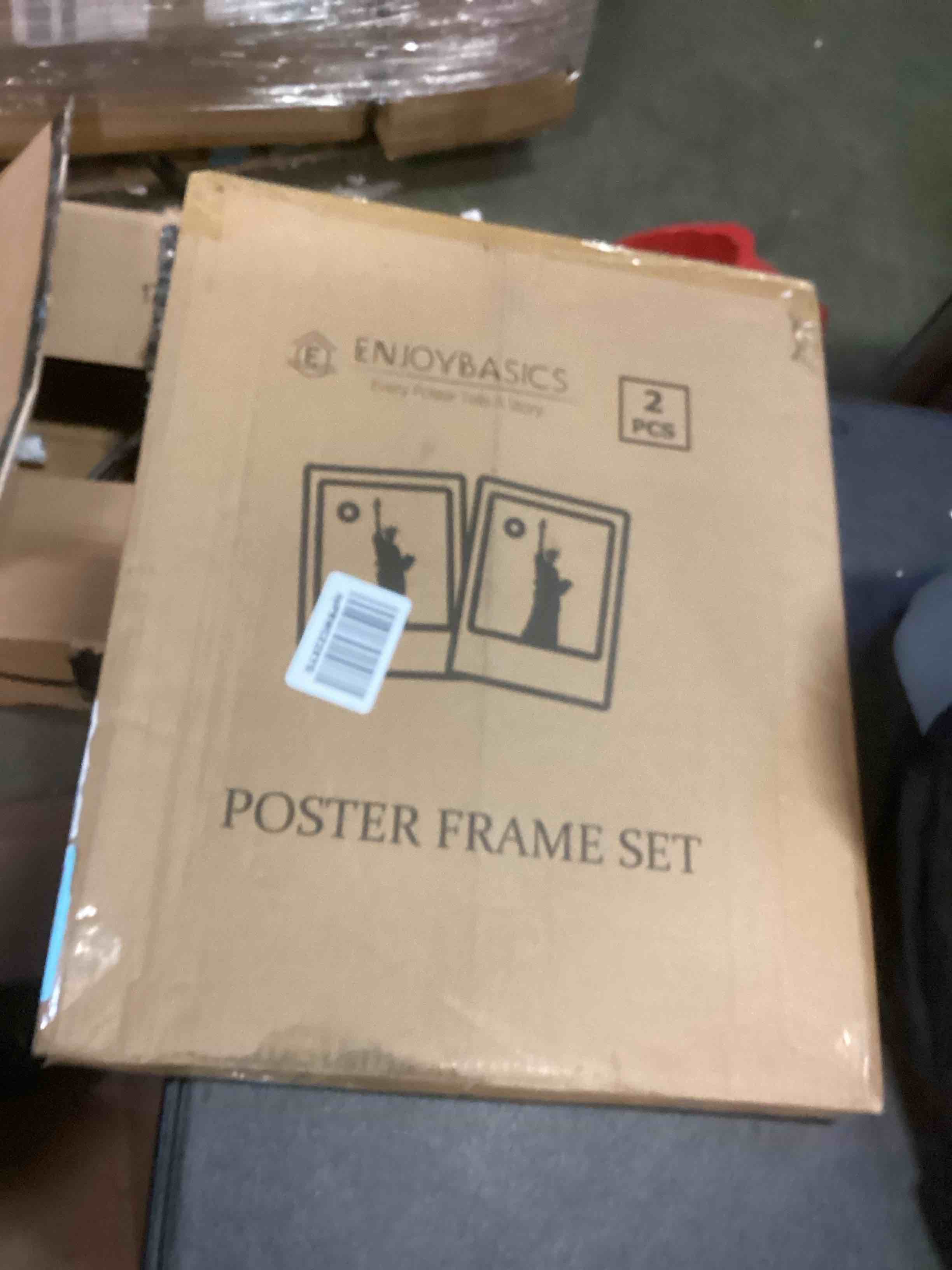 https://s3.amazonaws.com/lotting-images-prod/bidfta/RED5316031_1703858960151.jpeg