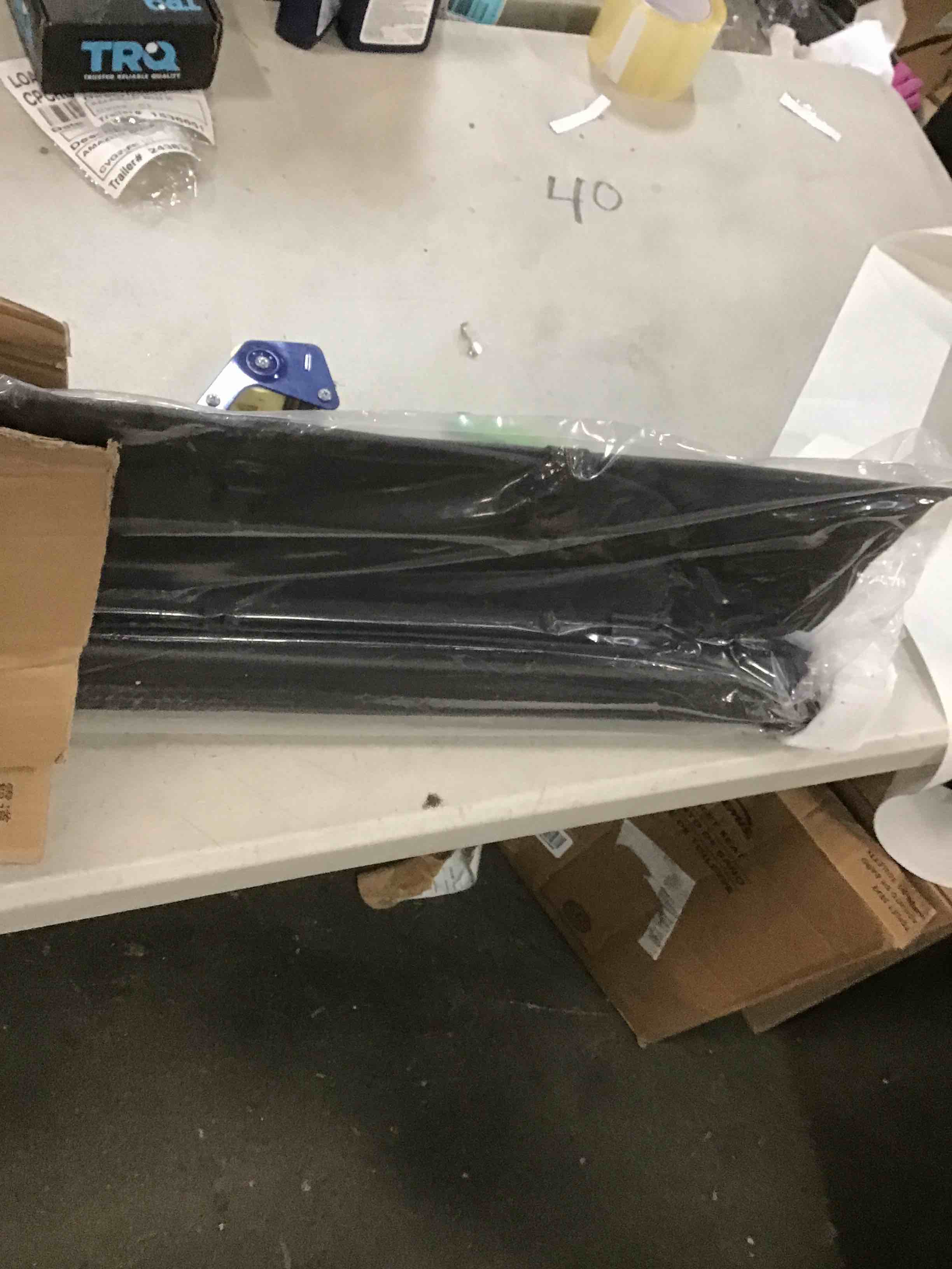 https://s3.amazonaws.com/lotting-images-prod/bidfta/RED5316368_1704209462977.jpeg
