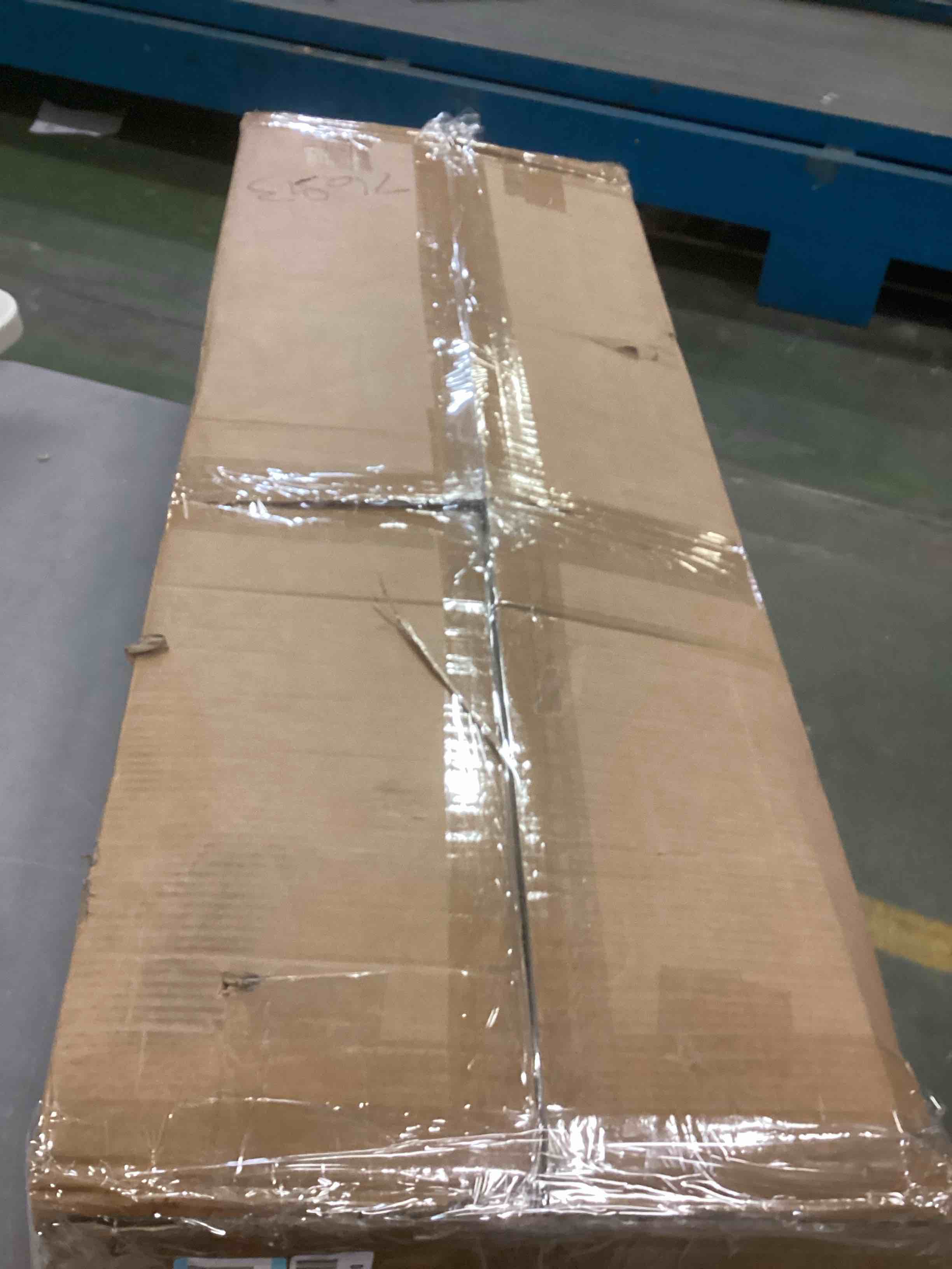 https://s3.amazonaws.com/lotting-images-prod/bidfta/RED5316553_1702910554942.jpeg