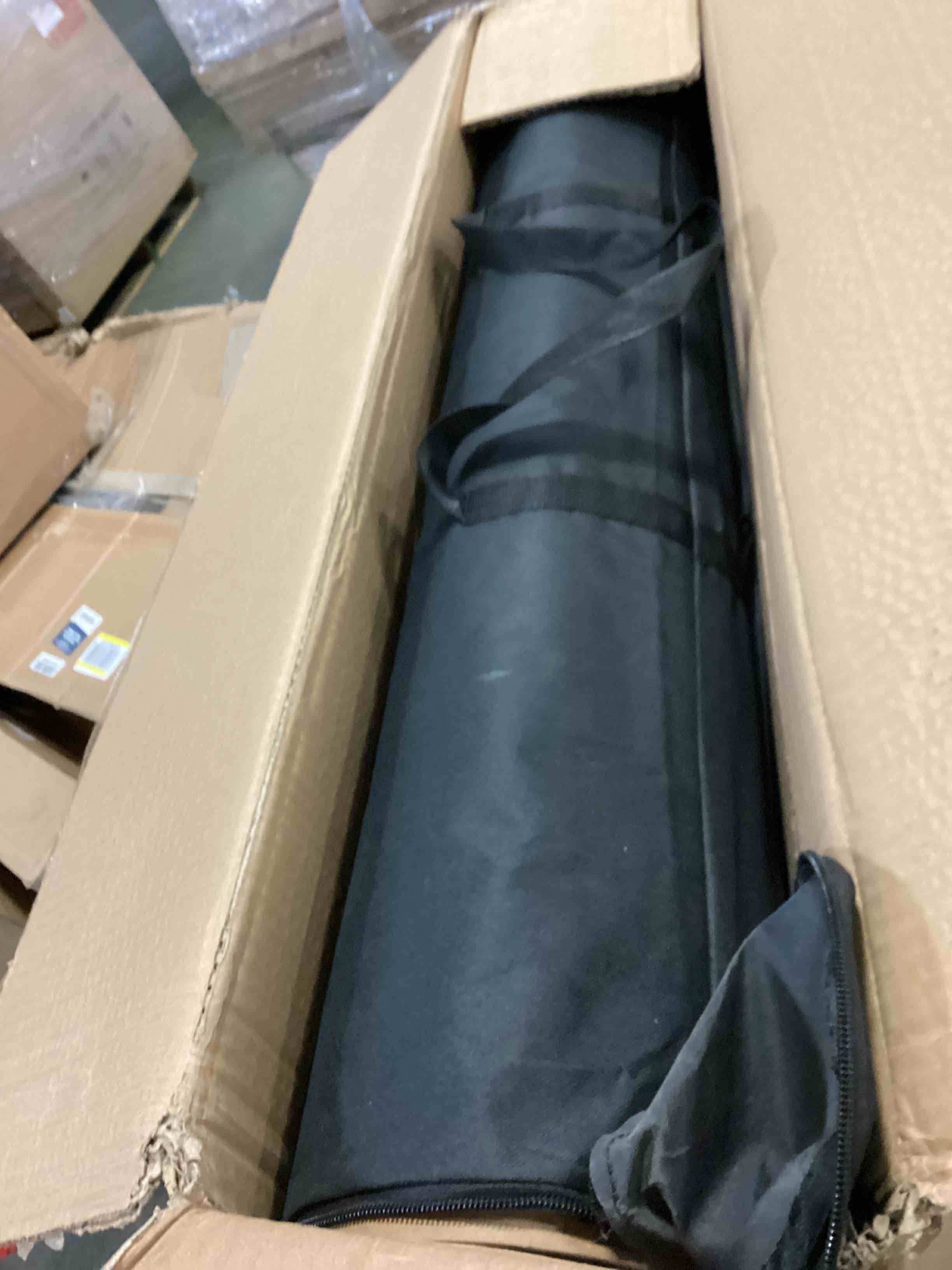https://s3.amazonaws.com/lotting-images-prod/bidfta/RED5317004_1703080995328.jpeg