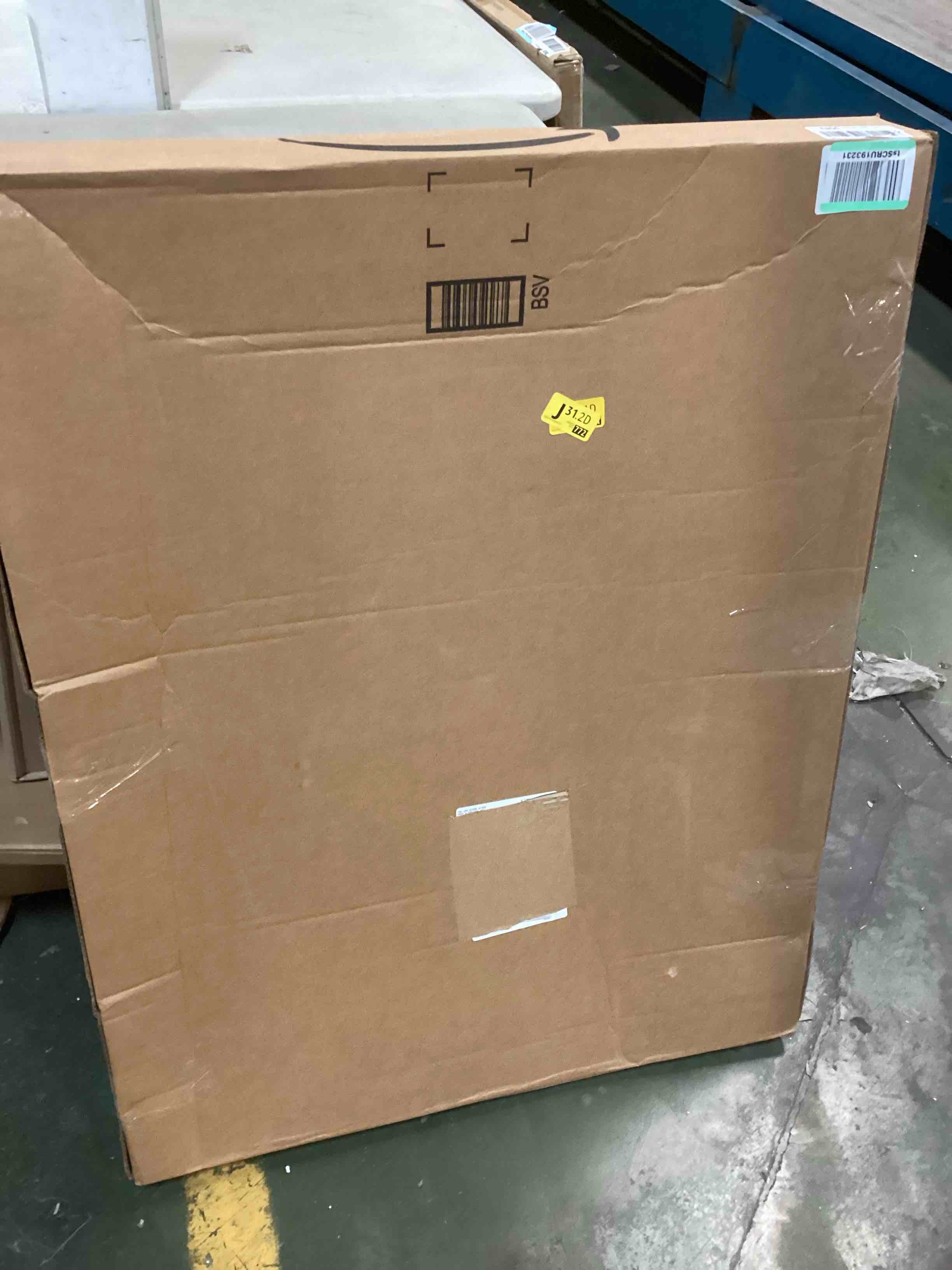 https://s3.amazonaws.com/lotting-images-prod/bidfta/RED5317445_1703248655385.jpeg