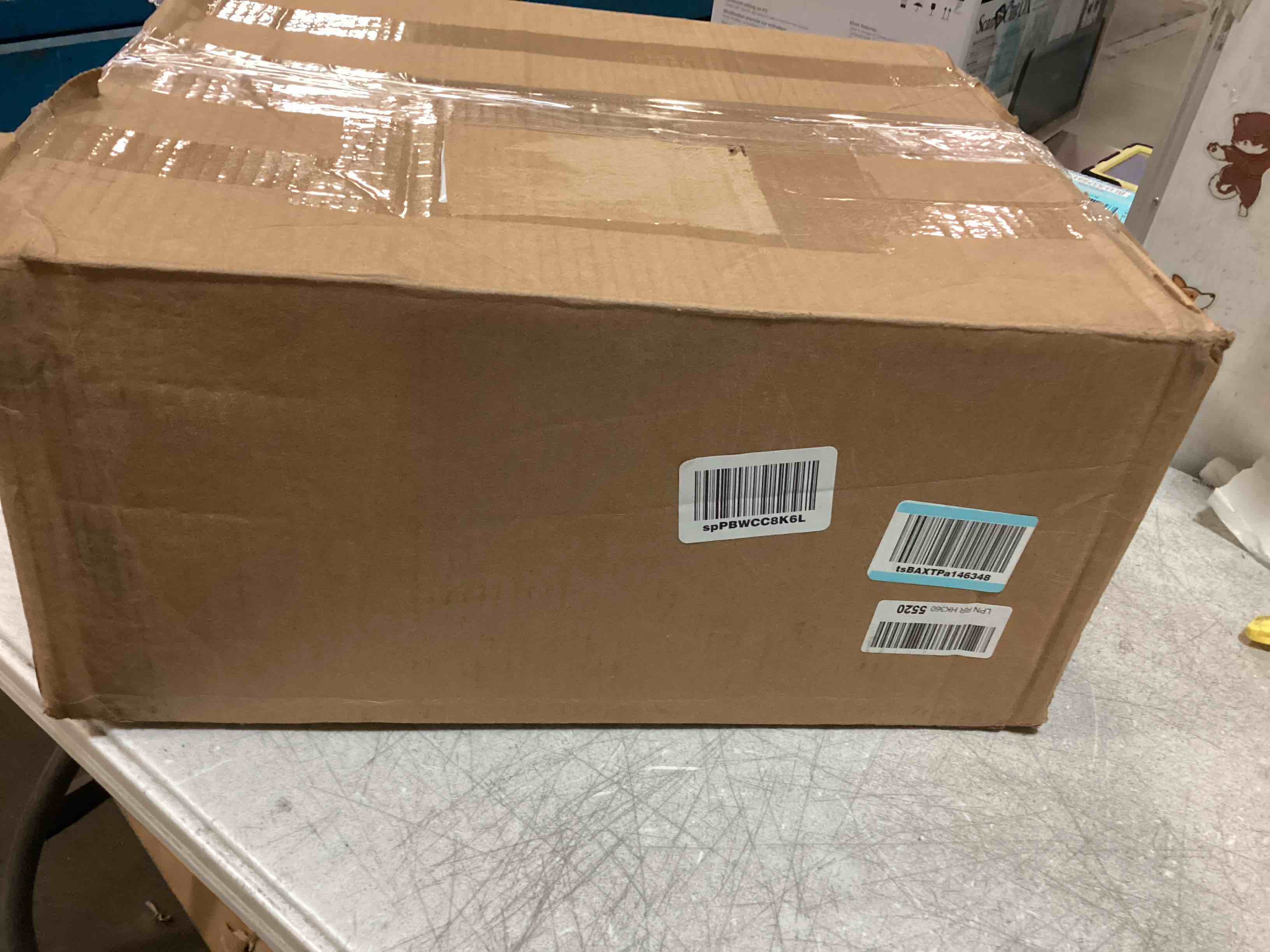 https://s3.amazonaws.com/lotting-images-prod/bidfta/RED5317888_1703608147837.jpeg