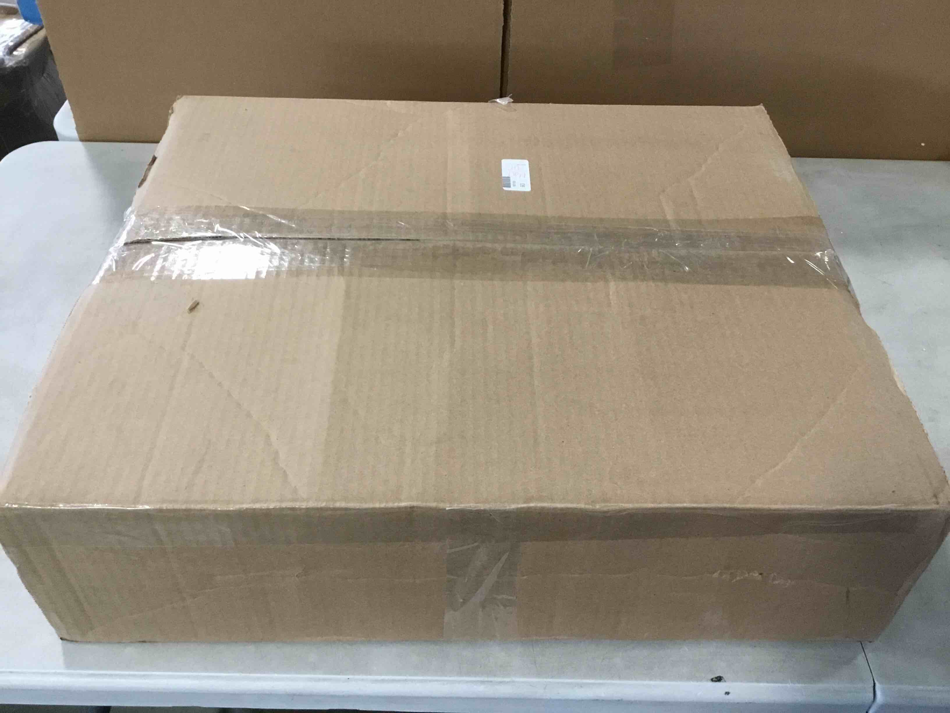 https://s3.amazonaws.com/lotting-images-prod/bidfta/RED5318411_1703189254918.jpeg
