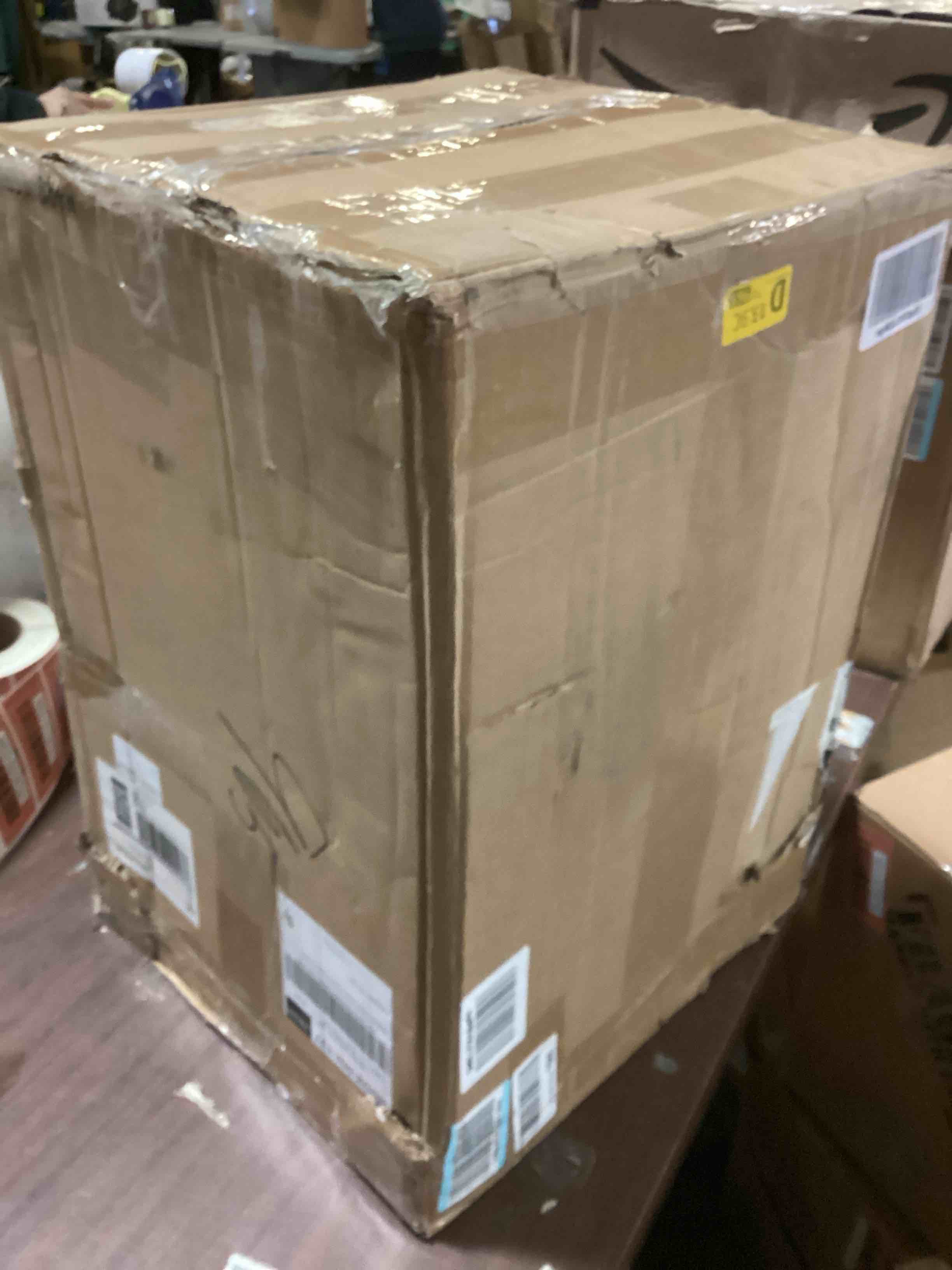 https://s3.amazonaws.com/lotting-images-prod/bidfta/RED5319722_1703014066043.jpeg