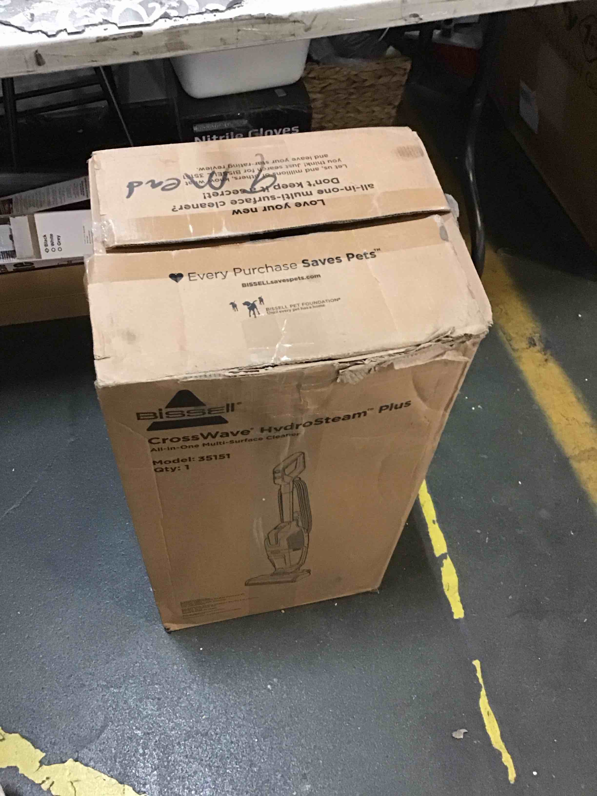https://s3.amazonaws.com/lotting-images-prod/bidfta/RED5320215_1703186881667.jpeg