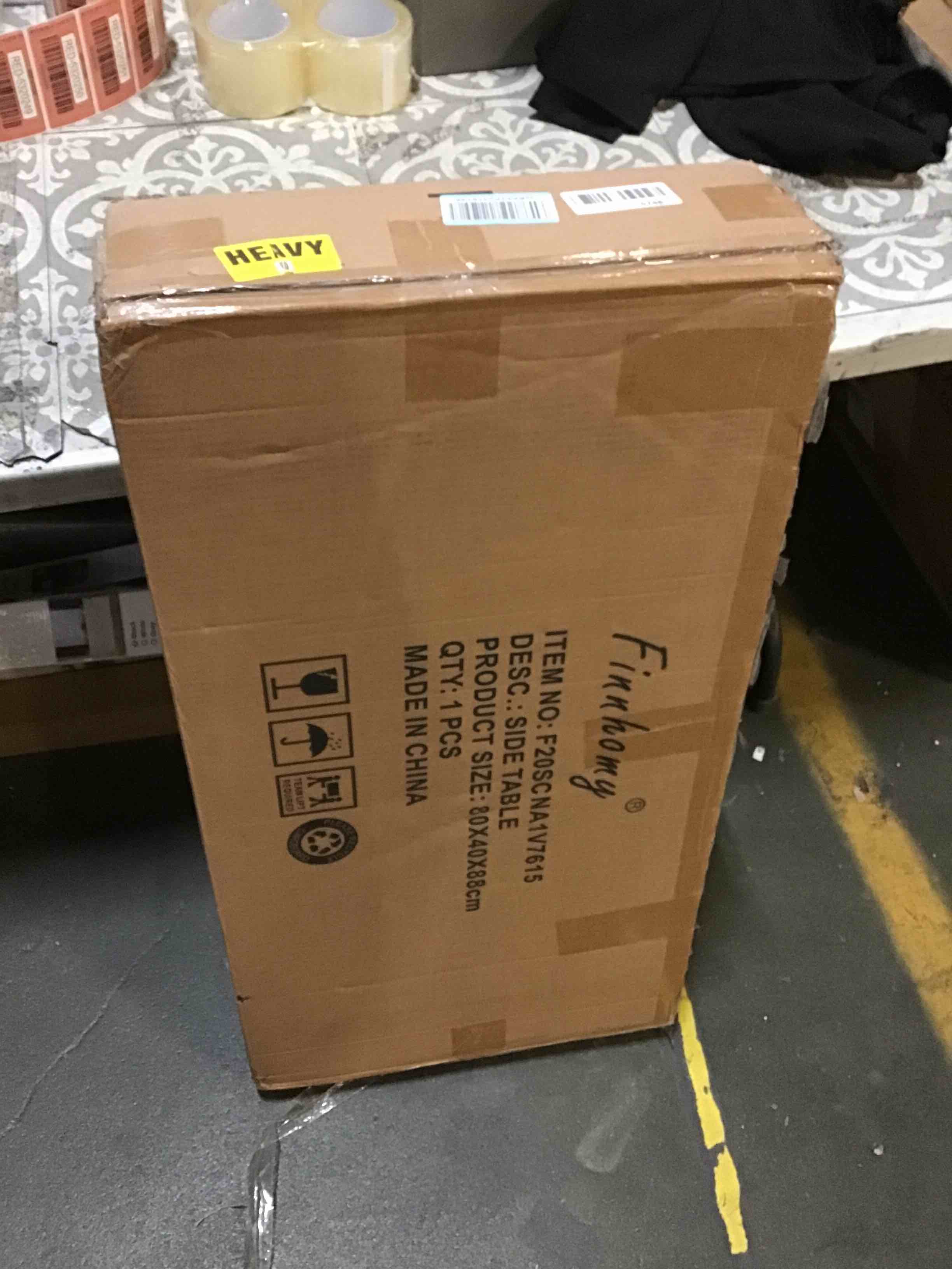 https://s3.amazonaws.com/lotting-images-prod/bidfta/RED5320249_1703191539847.jpeg