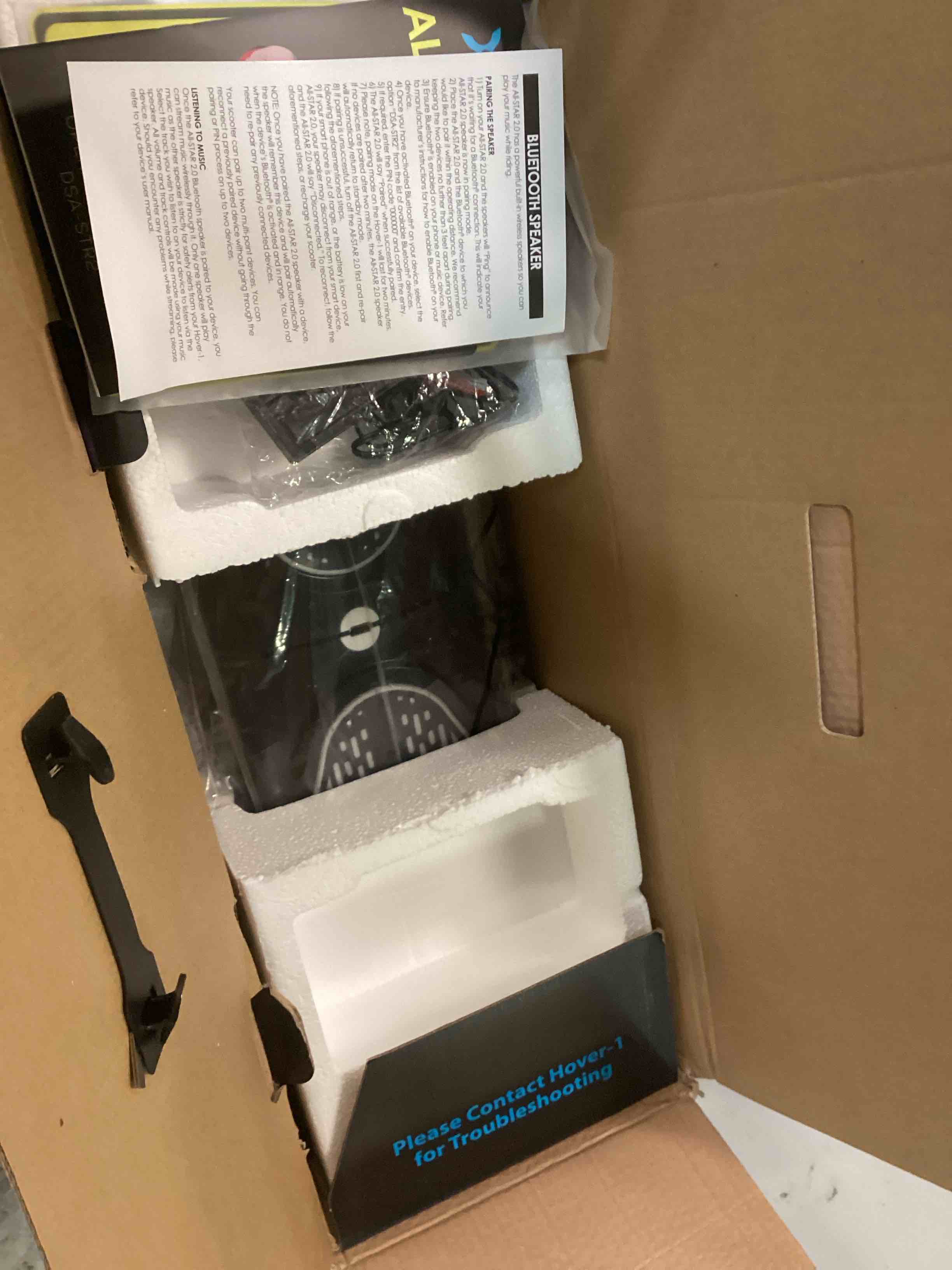 https://s3.amazonaws.com/lotting-images-prod/bidfta/RED5320318_1703252540290.jpeg