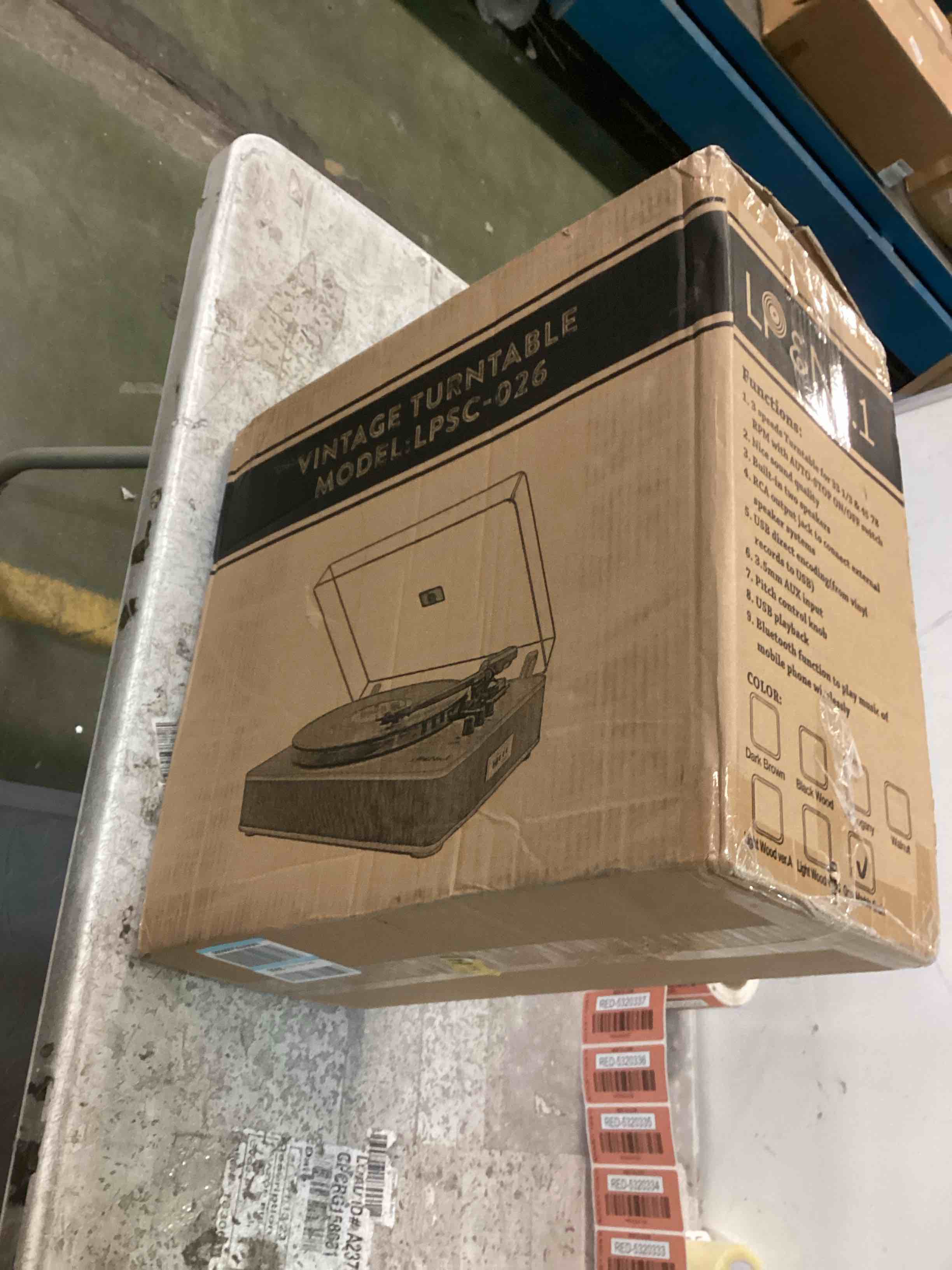 https://s3.amazonaws.com/lotting-images-prod/bidfta/RED5320330_1703253541003.jpeg