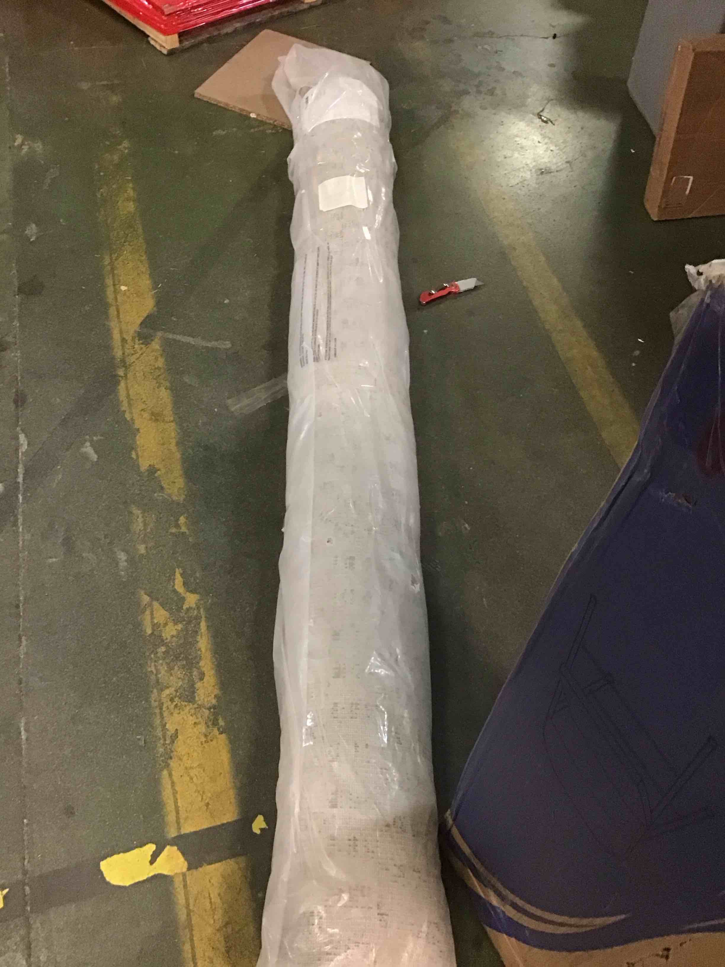 https://s3.amazonaws.com/lotting-images-prod/bidfta/RED5320559_1703340751899.jpeg