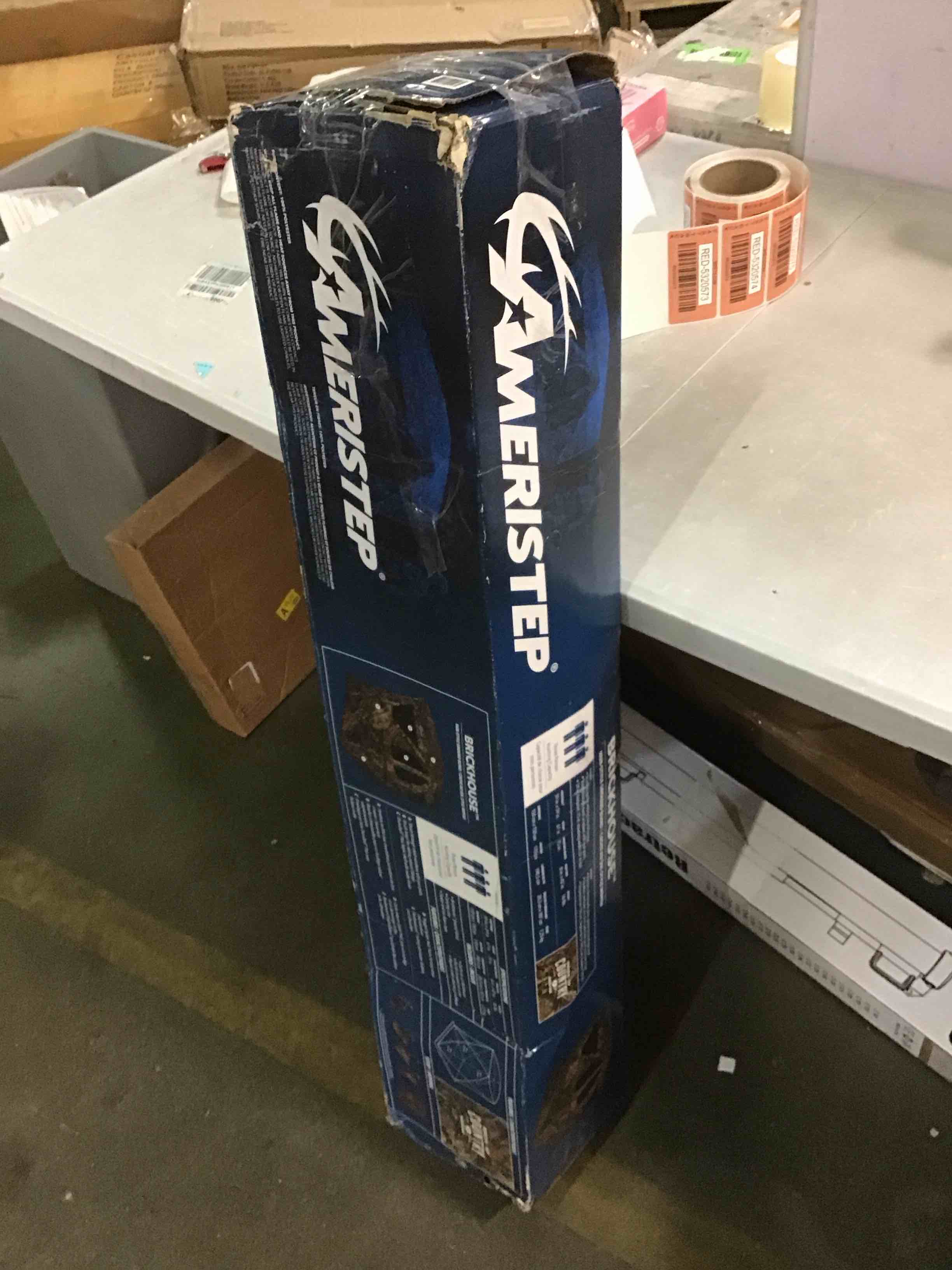 https://s3.amazonaws.com/lotting-images-prod/bidfta/RED5320572_1703342650637.jpeg