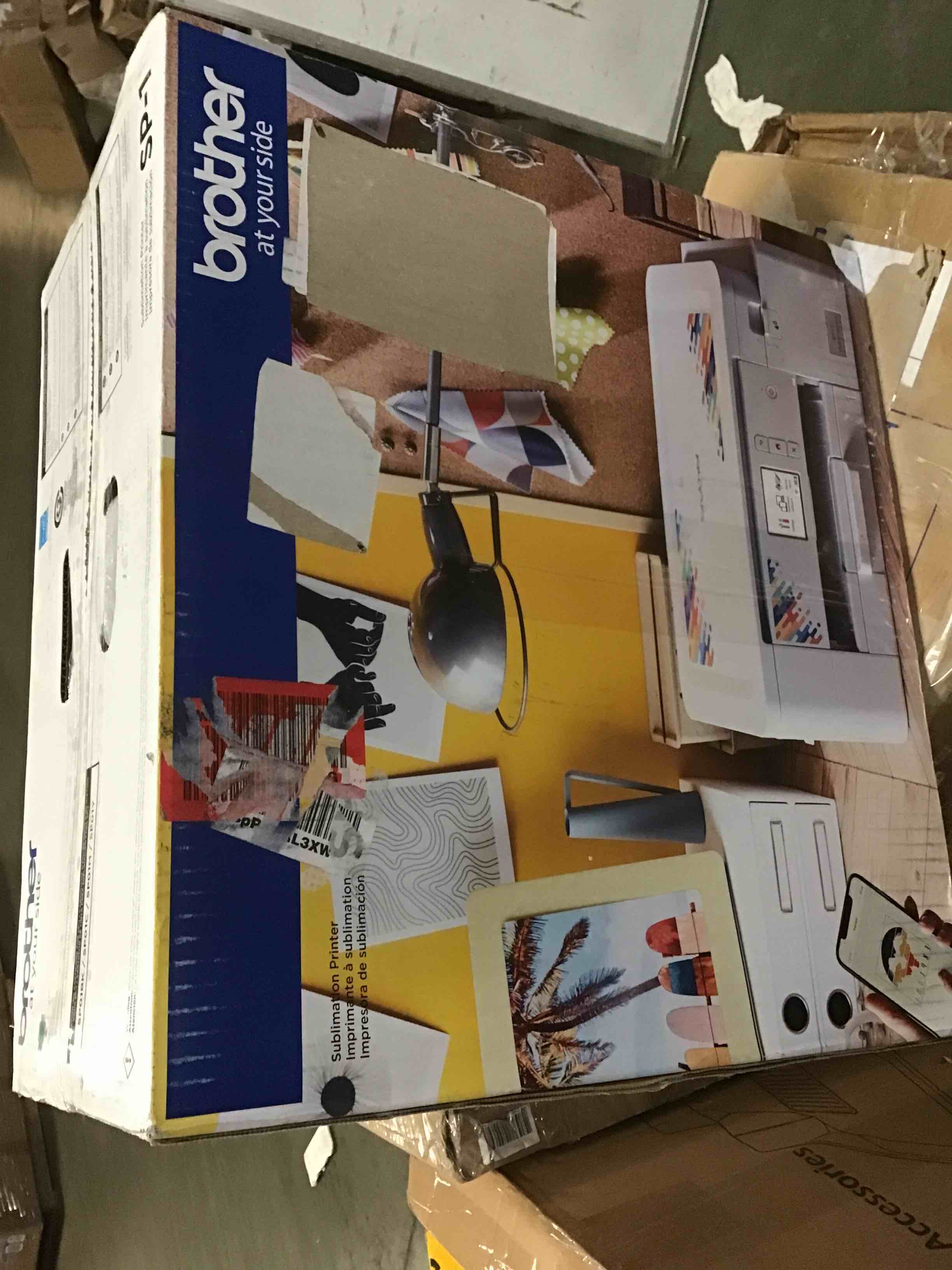 https://s3.amazonaws.com/lotting-images-prod/bidfta/RED5321070_1702913247782.jpeg