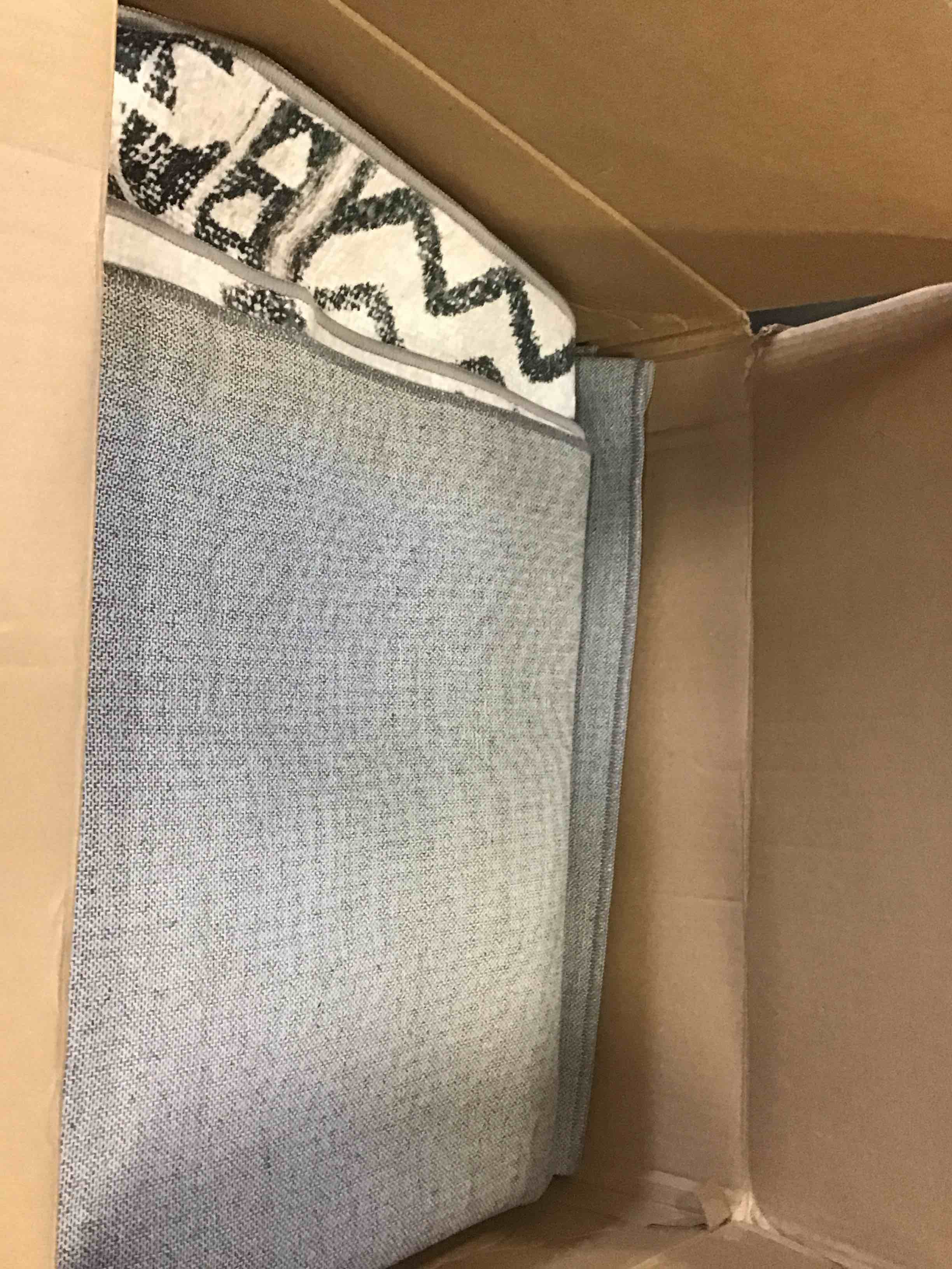 https://s3.amazonaws.com/lotting-images-prod/bidfta/RED5321390_1703013257155.jpeg