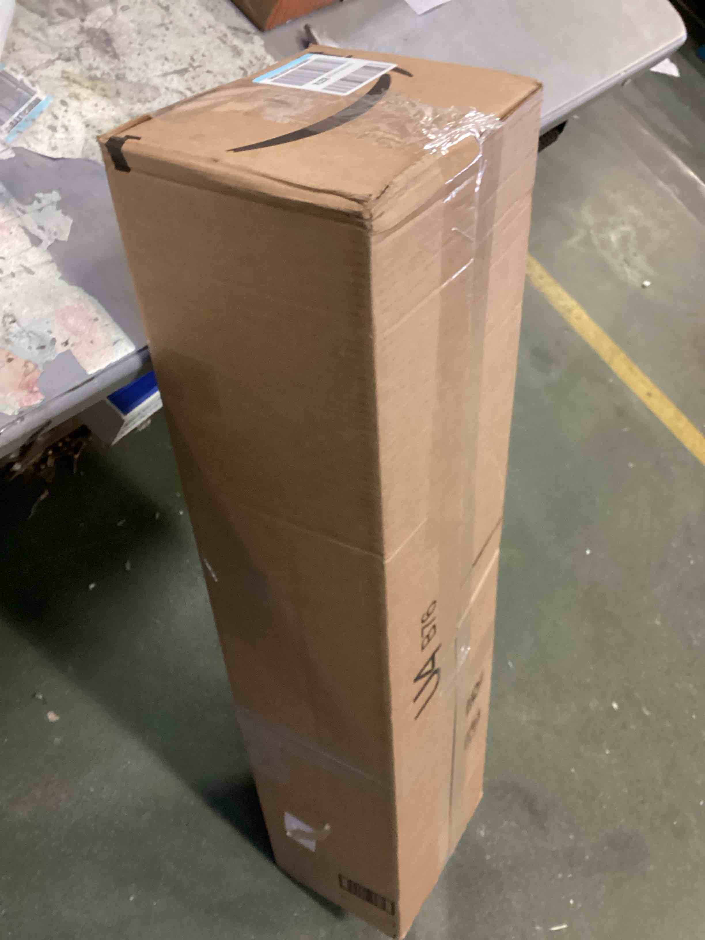 https://s3.amazonaws.com/lotting-images-prod/bidfta/RED5321606_1703103928076.jpeg