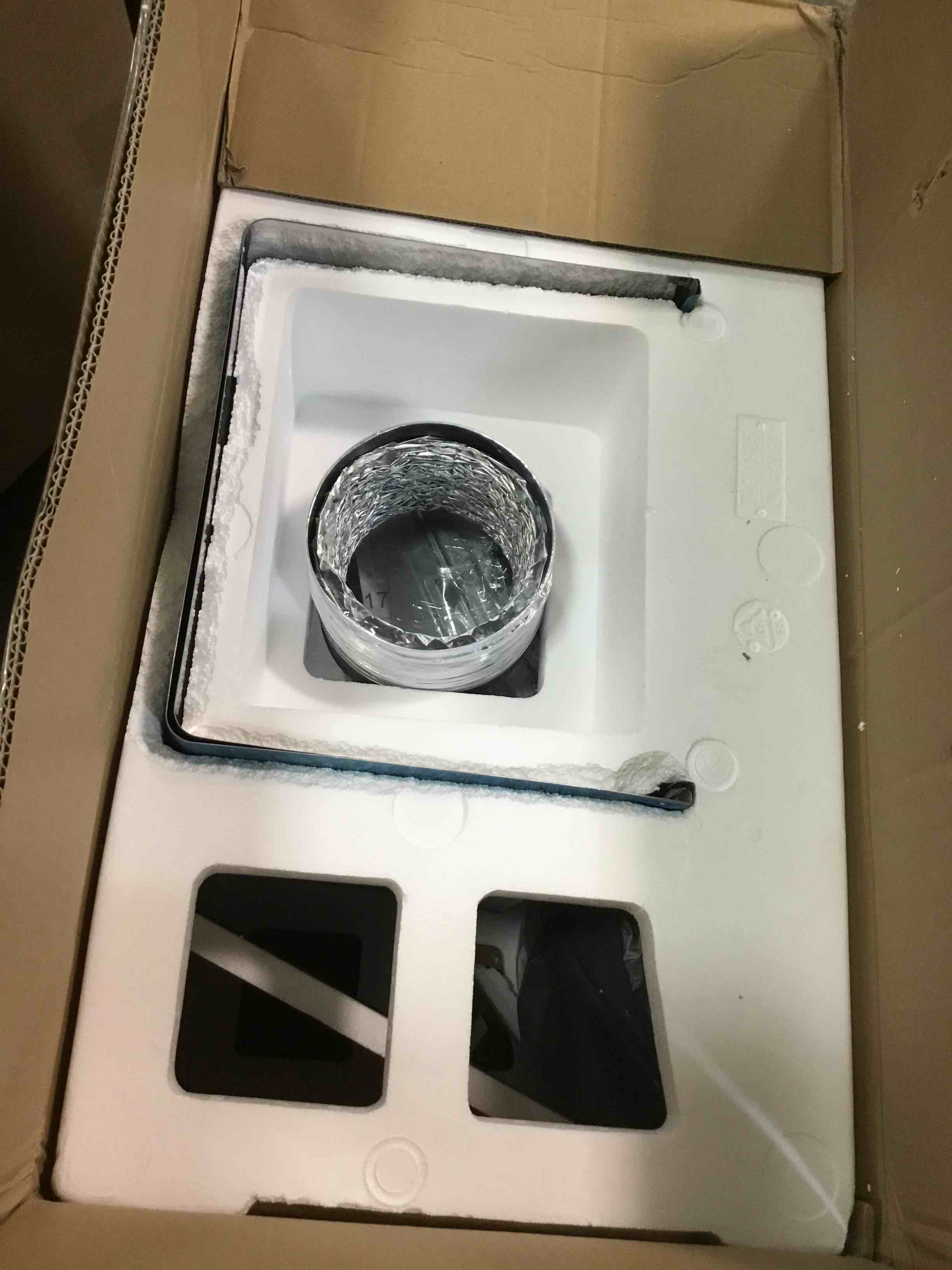 https://s3.amazonaws.com/lotting-images-prod/bidfta/RED5321804_1703247516771.jpeg