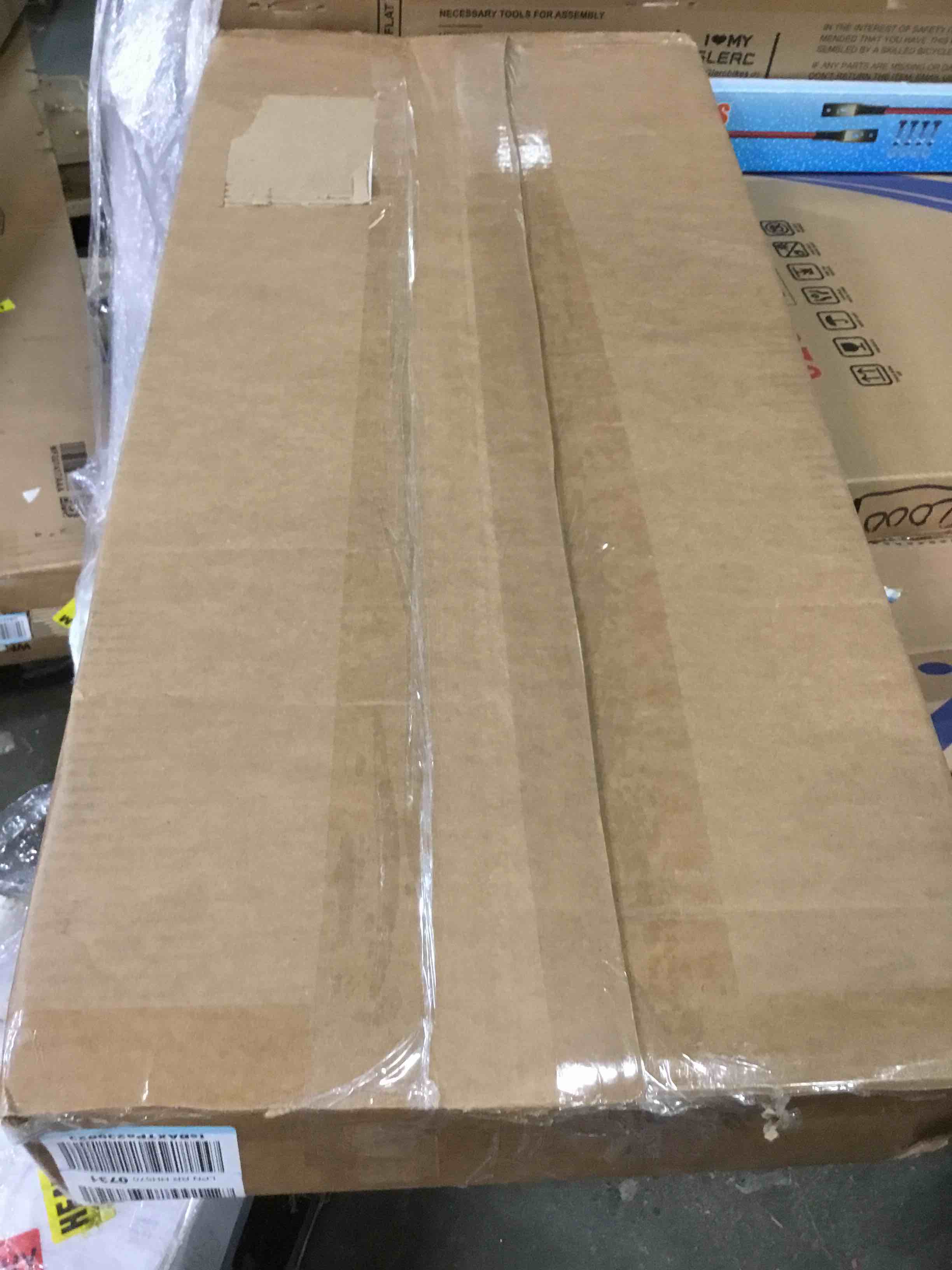 https://s3.amazonaws.com/lotting-images-prod/bidfta/RED5321827_1703249760486.jpeg
