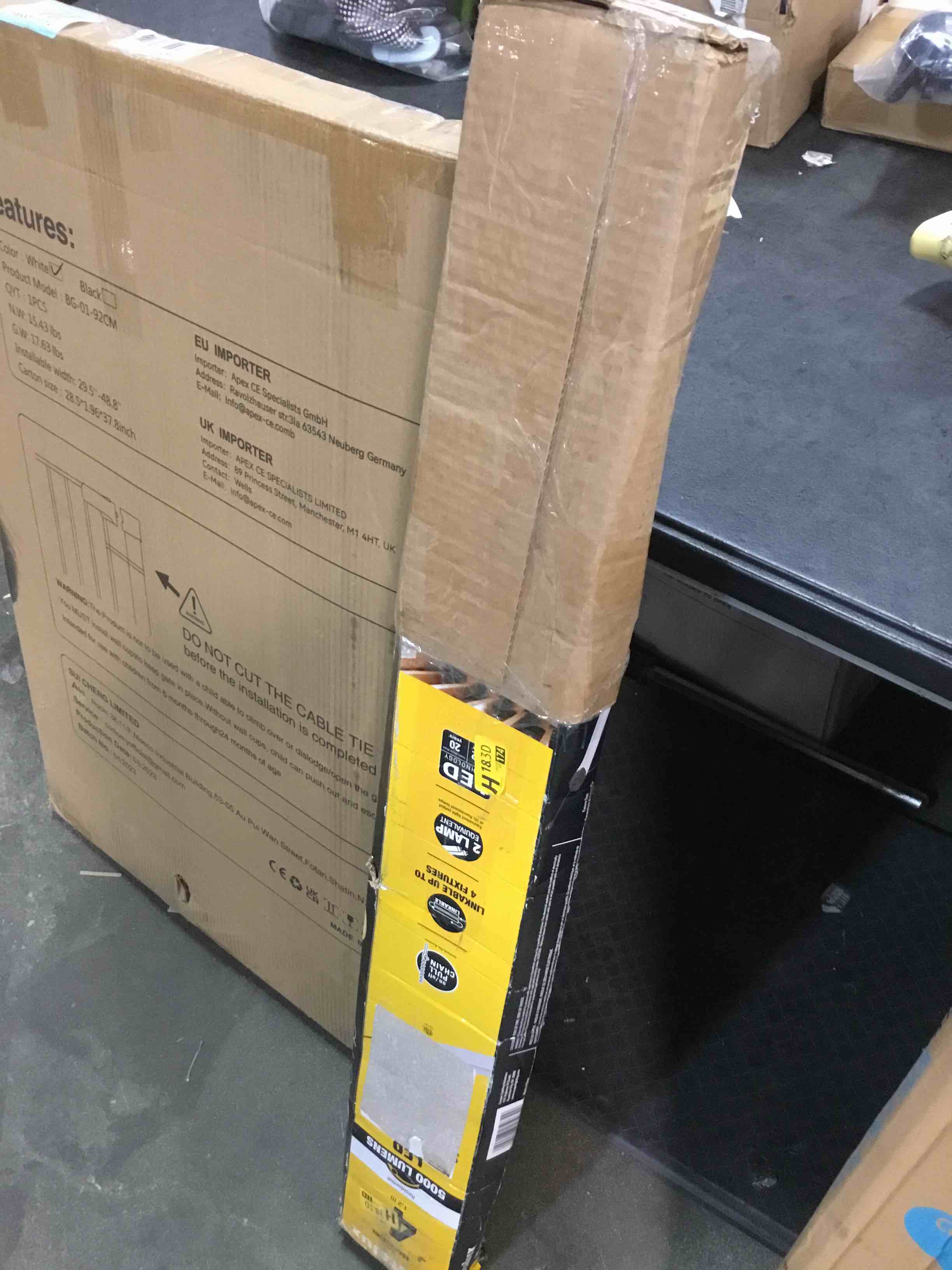 https://s3.amazonaws.com/lotting-images-prod/bidfta/RED5321896_1703256680000.jpeg