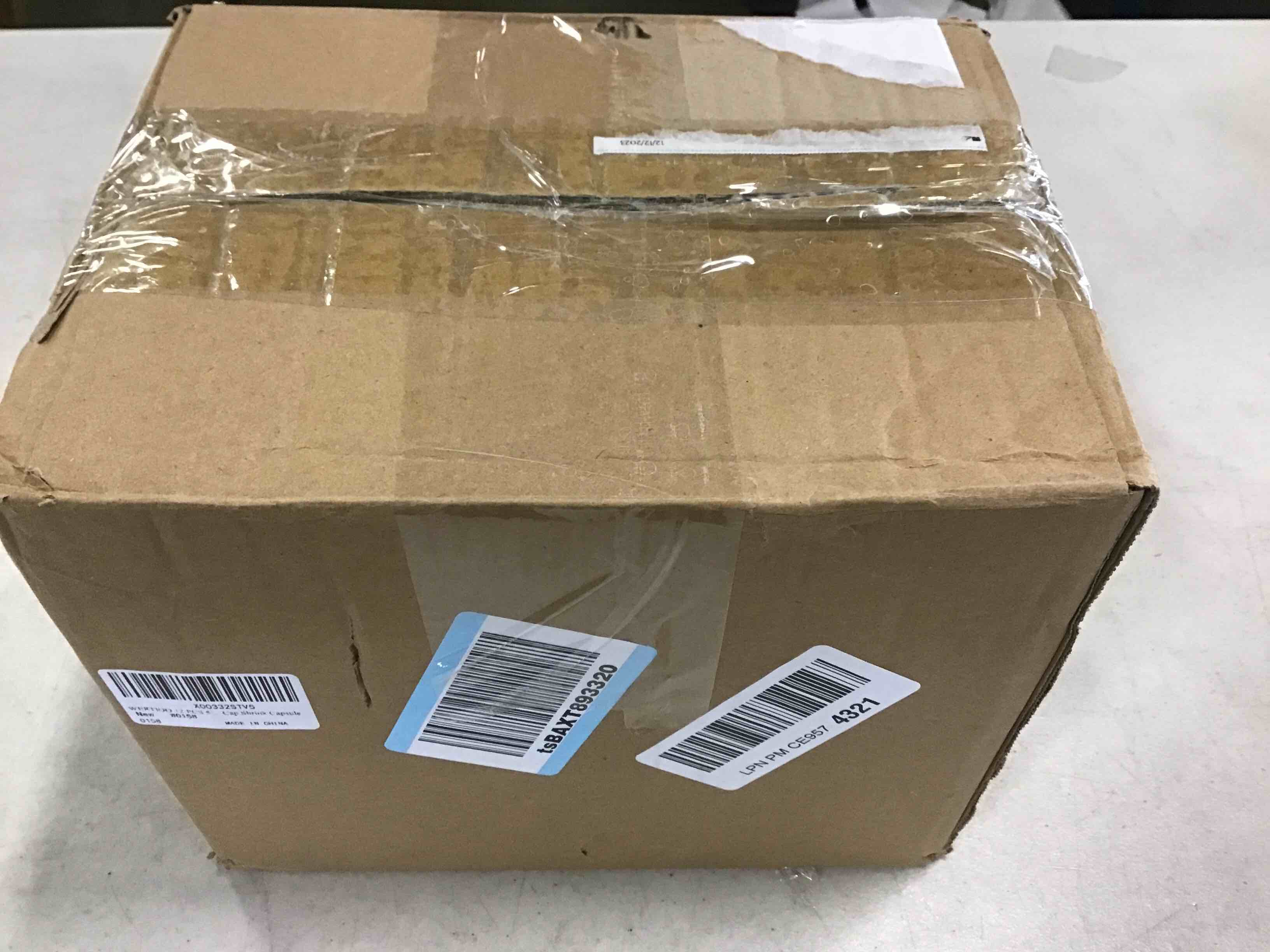 https://s3.amazonaws.com/lotting-images-prod/bidfta/RED5323493_1704312551963.jpeg