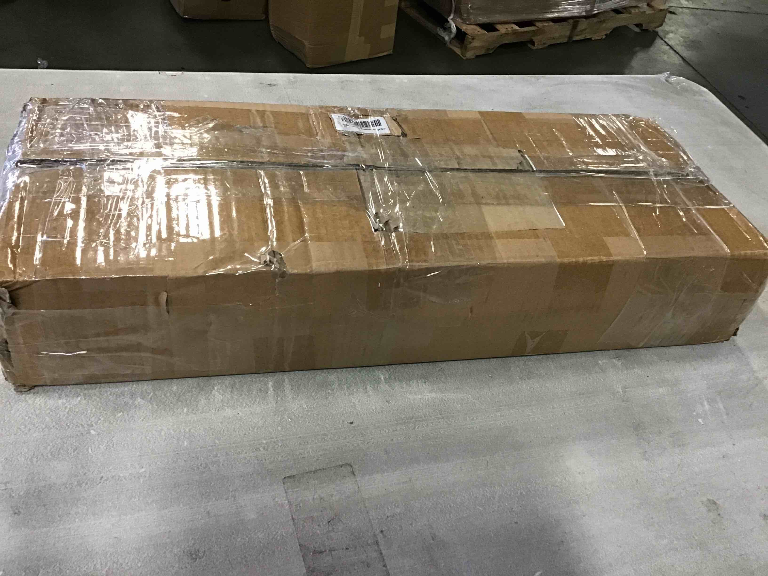 https://s3.amazonaws.com/lotting-images-prod/bidfta/RED5323693_1704990626629.jpeg