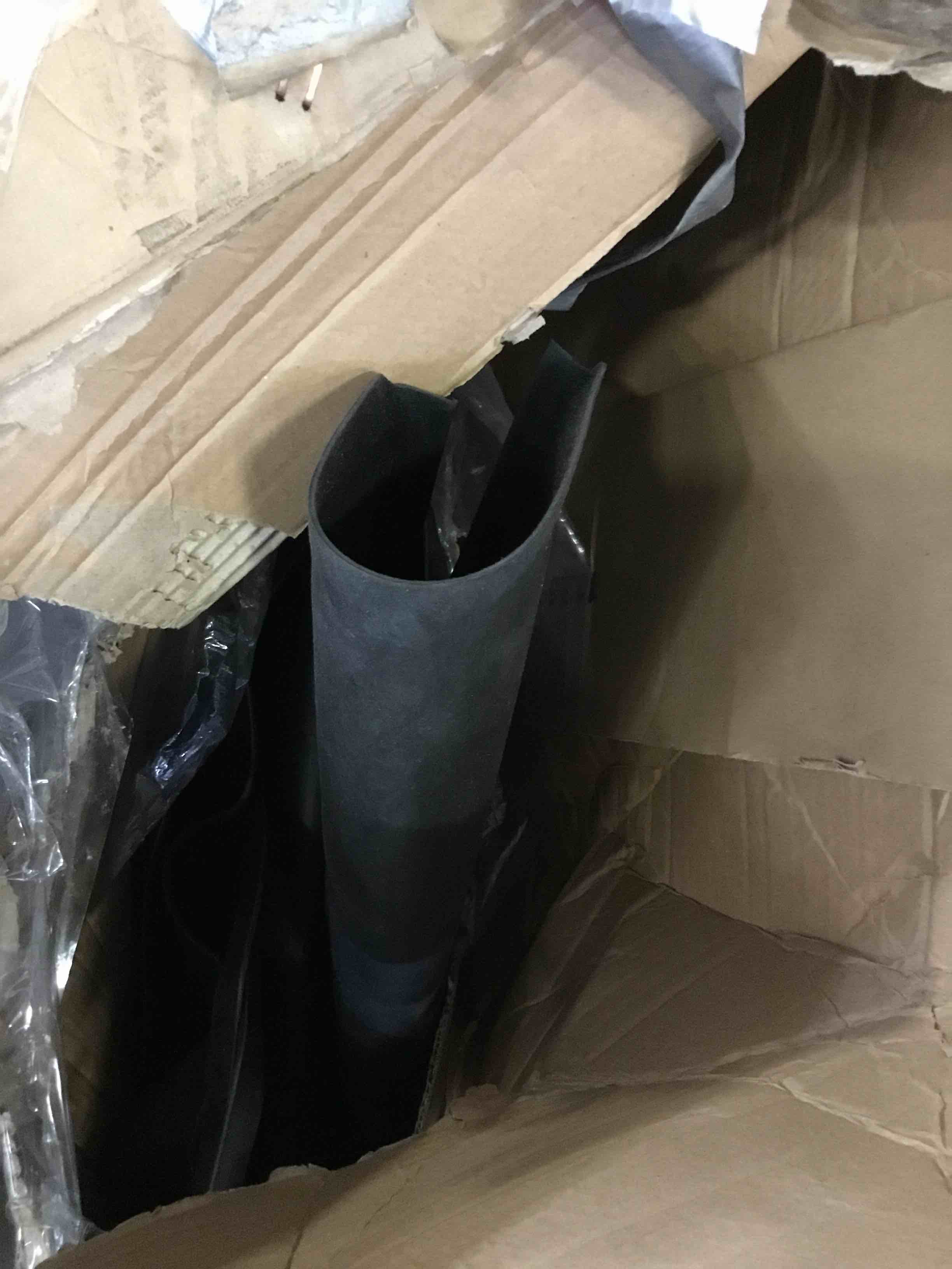 https://s3.amazonaws.com/lotting-images-prod/bidfta/RED5331233_1690469129765.jpeg