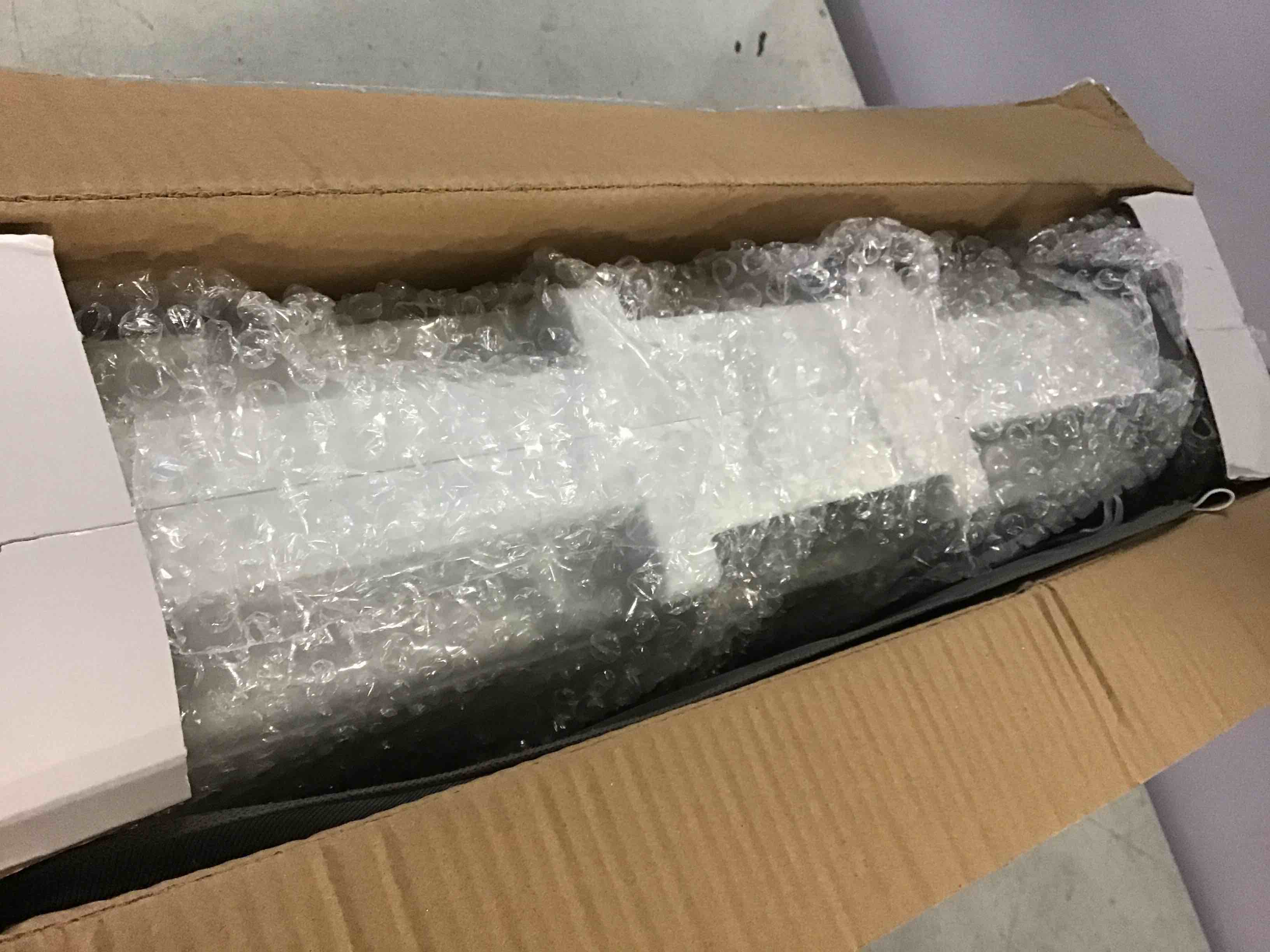 https://s3.amazonaws.com/lotting-images-prod/bidfta/RED5334523_1687873792874.jpeg