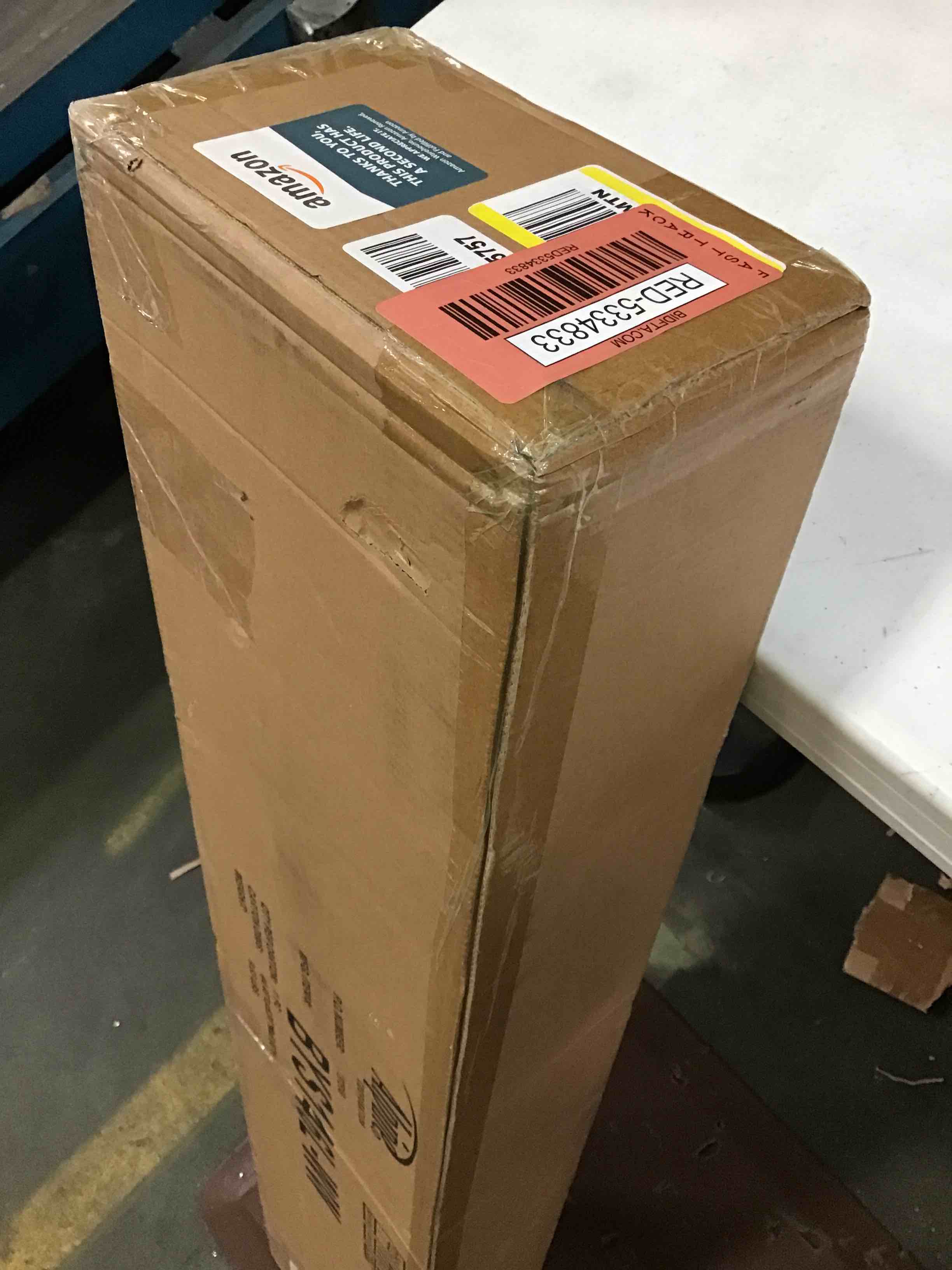https://s3.amazonaws.com/lotting-images-prod/bidfta/RED5334833_1687968807790.jpeg