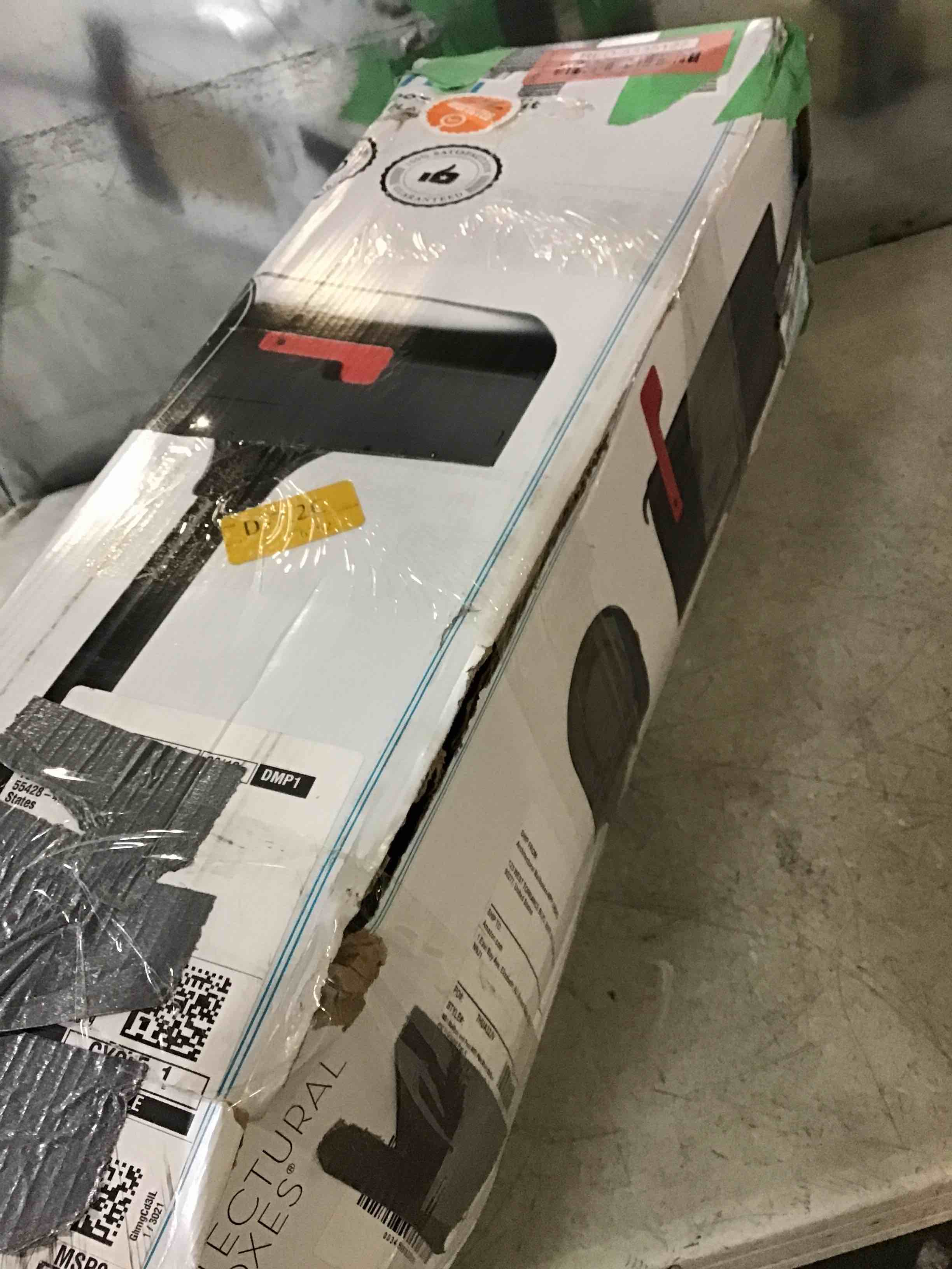https://s3.amazonaws.com/lotting-images-prod/bidfta/RED5335127_1688048850791.jpeg