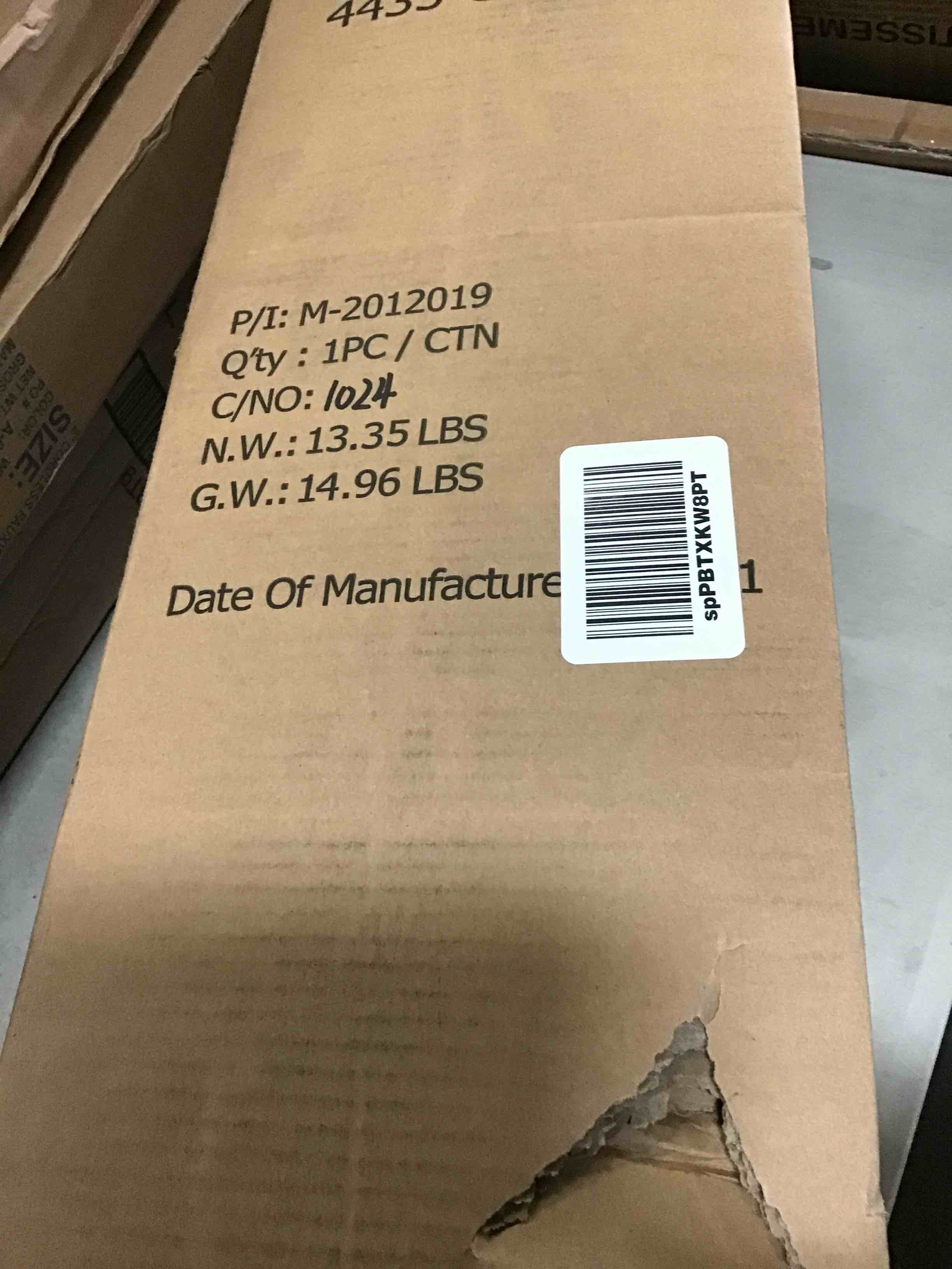 https://s3.amazonaws.com/lotting-images-prod/bidfta/RED5340874_1687963325557.jpeg
