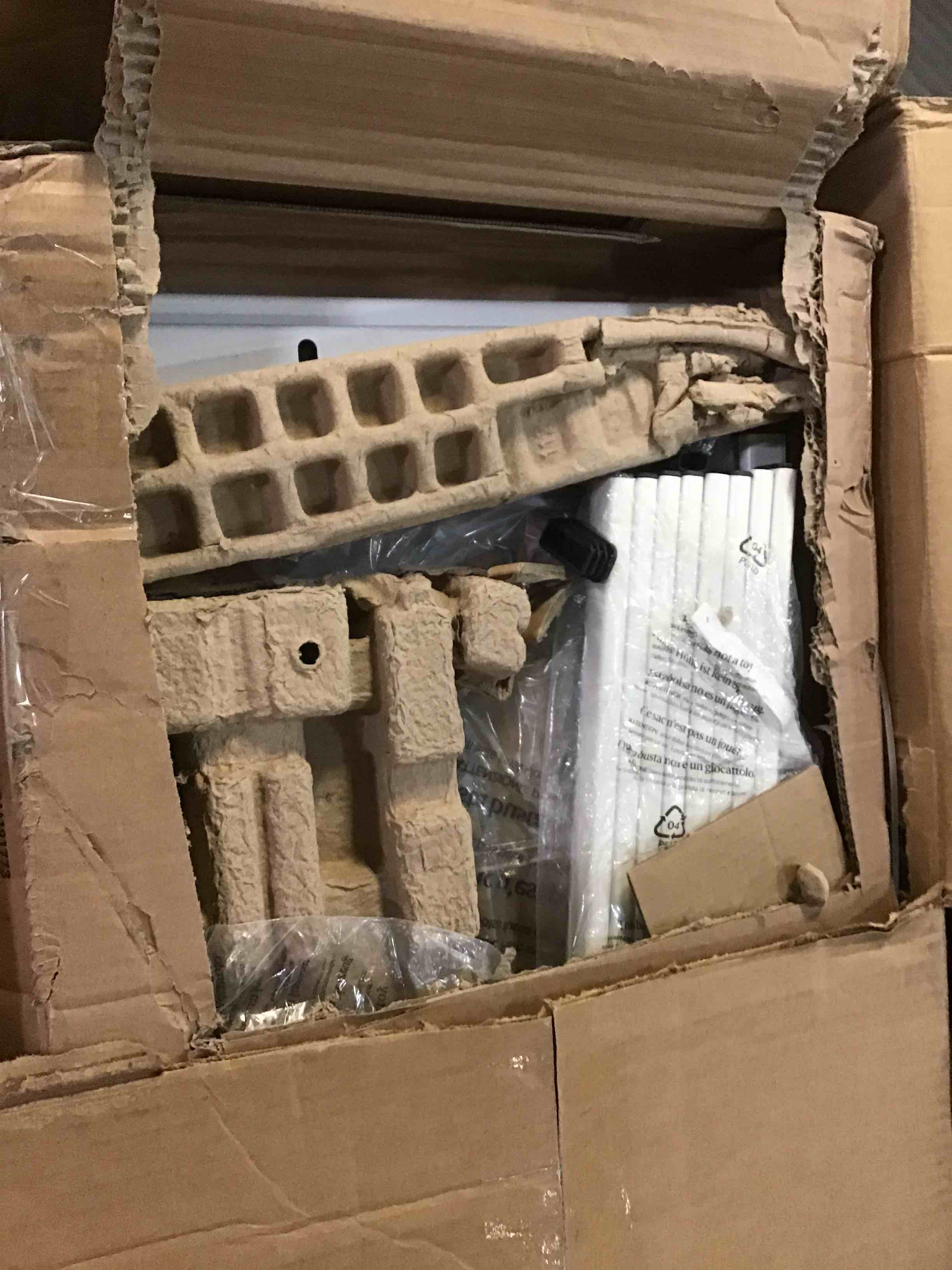 https://s3.amazonaws.com/lotting-images-prod/bidfta/RED5345355_1688661051397.jpeg
