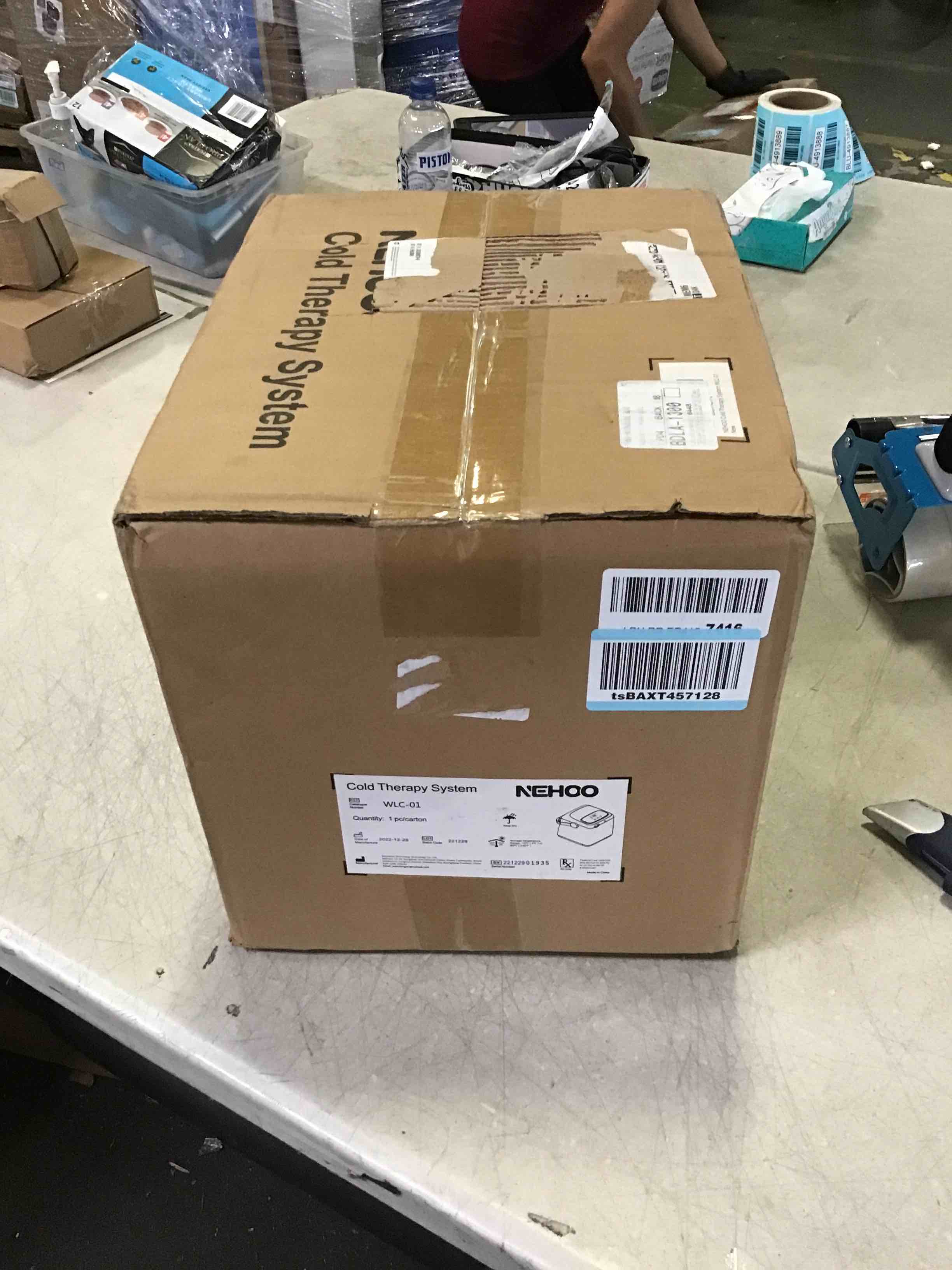 https://s3.amazonaws.com/lotting-images-prod/bidfta/RED5345669_1689168957982.jpeg